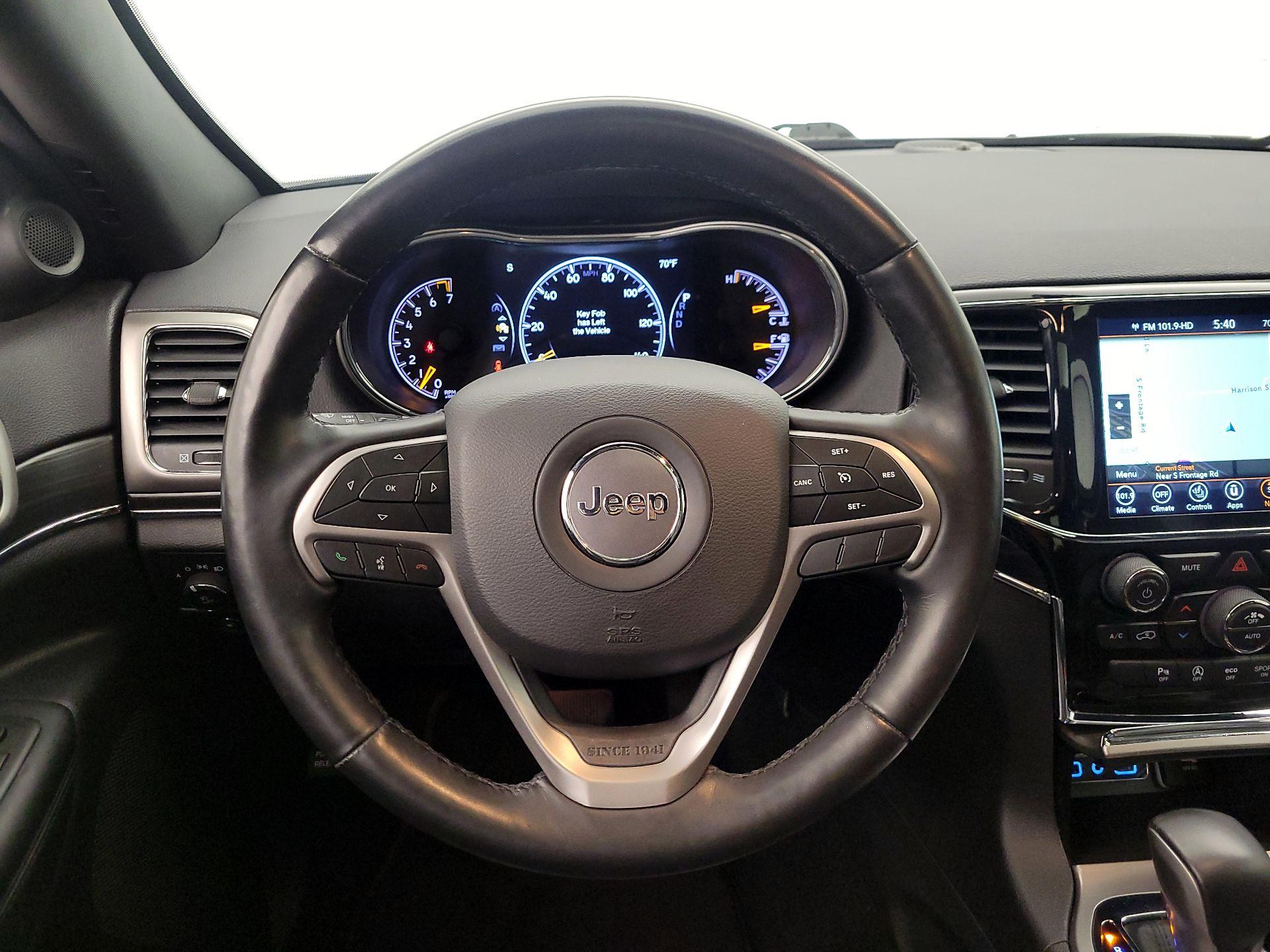 Thumbnail: 2022 Jeep Grand Cherokee - 10