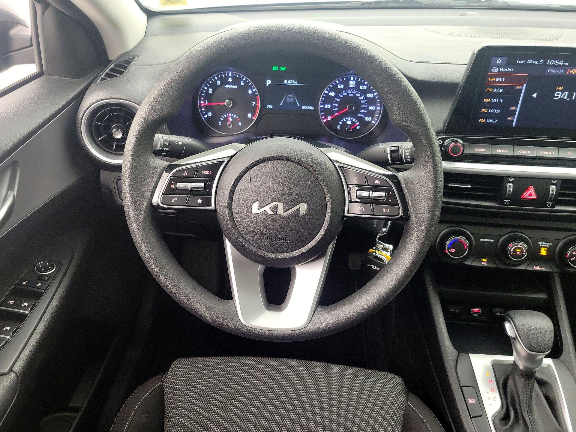 Thumbnail: 2023 Kia Forte - 10