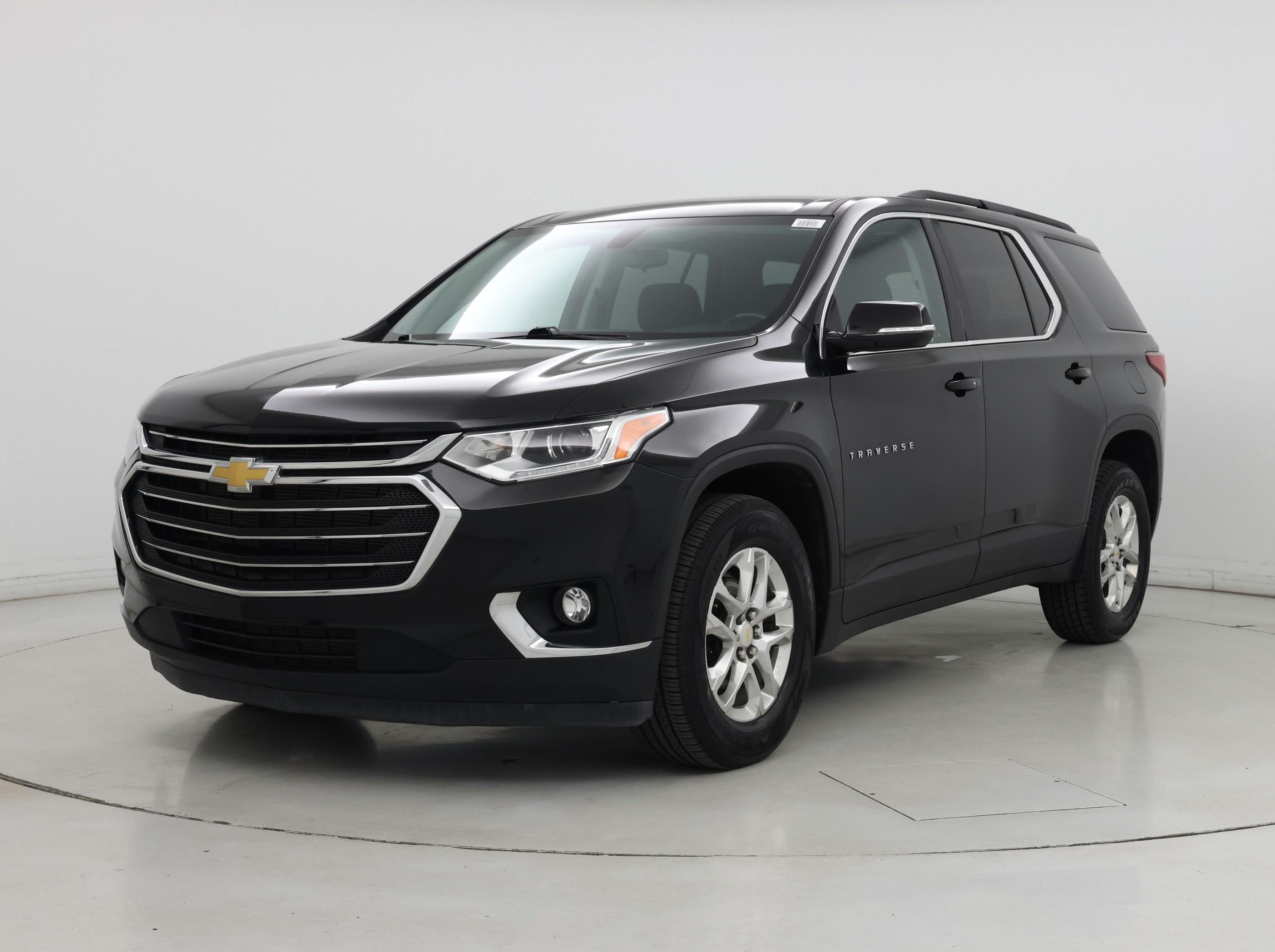 Thumbnail: 2020 Chevrolet Traverse - 4