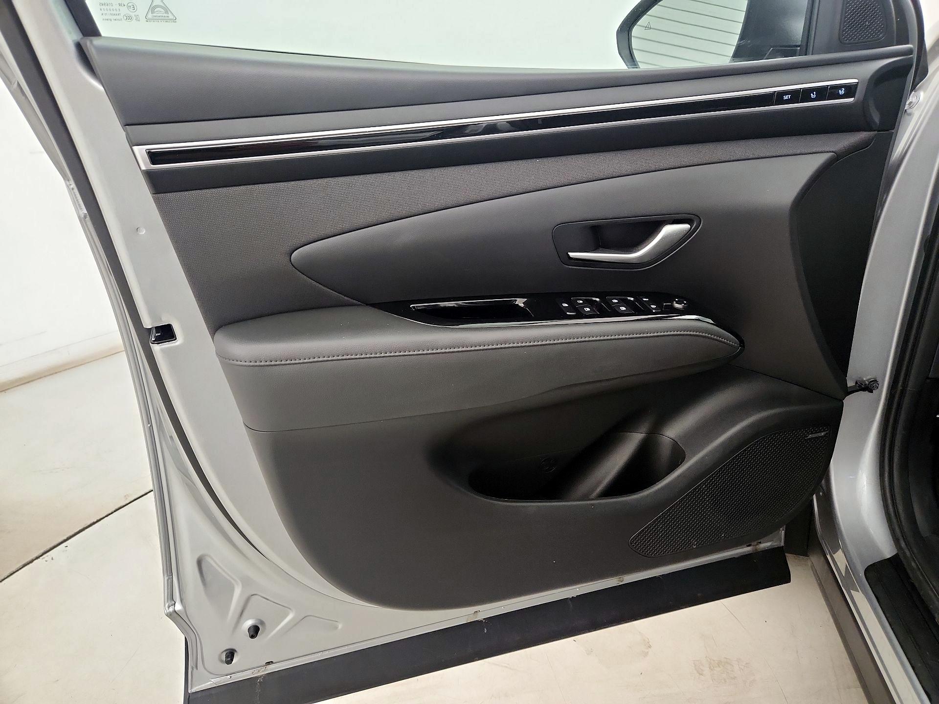 Thumbnail: 2024 Hyundai Tucson - 12