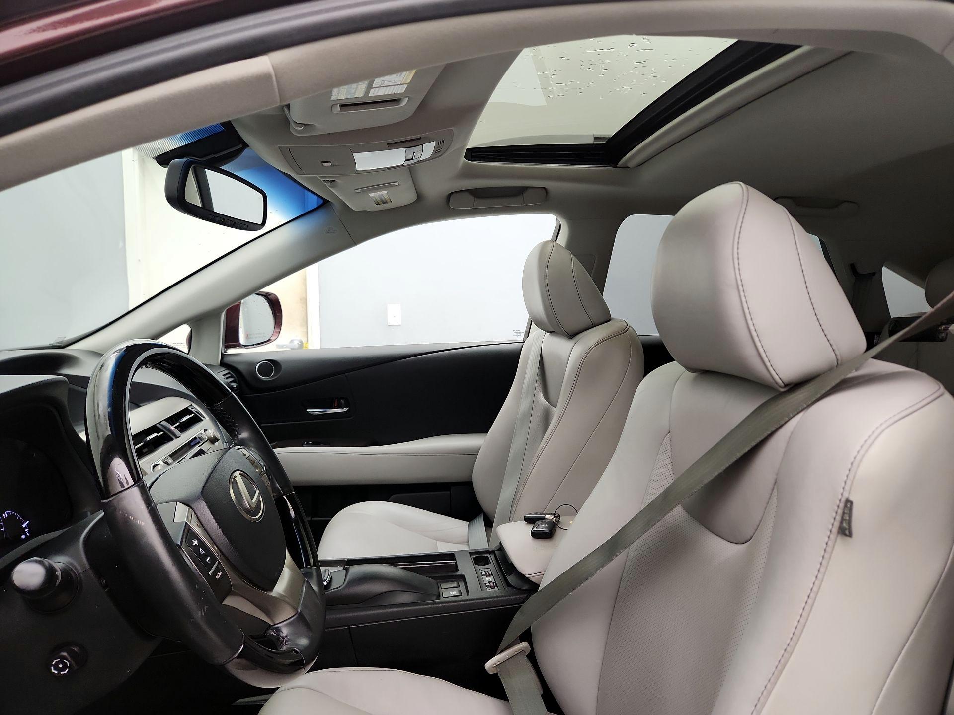 Thumbnail: 2015 Lexus RX - 19