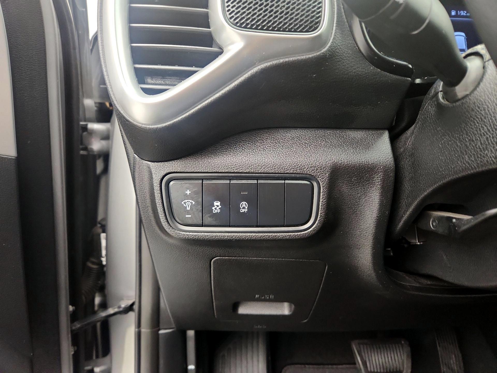 Thumbnail: 2023 Kia Soul - 13