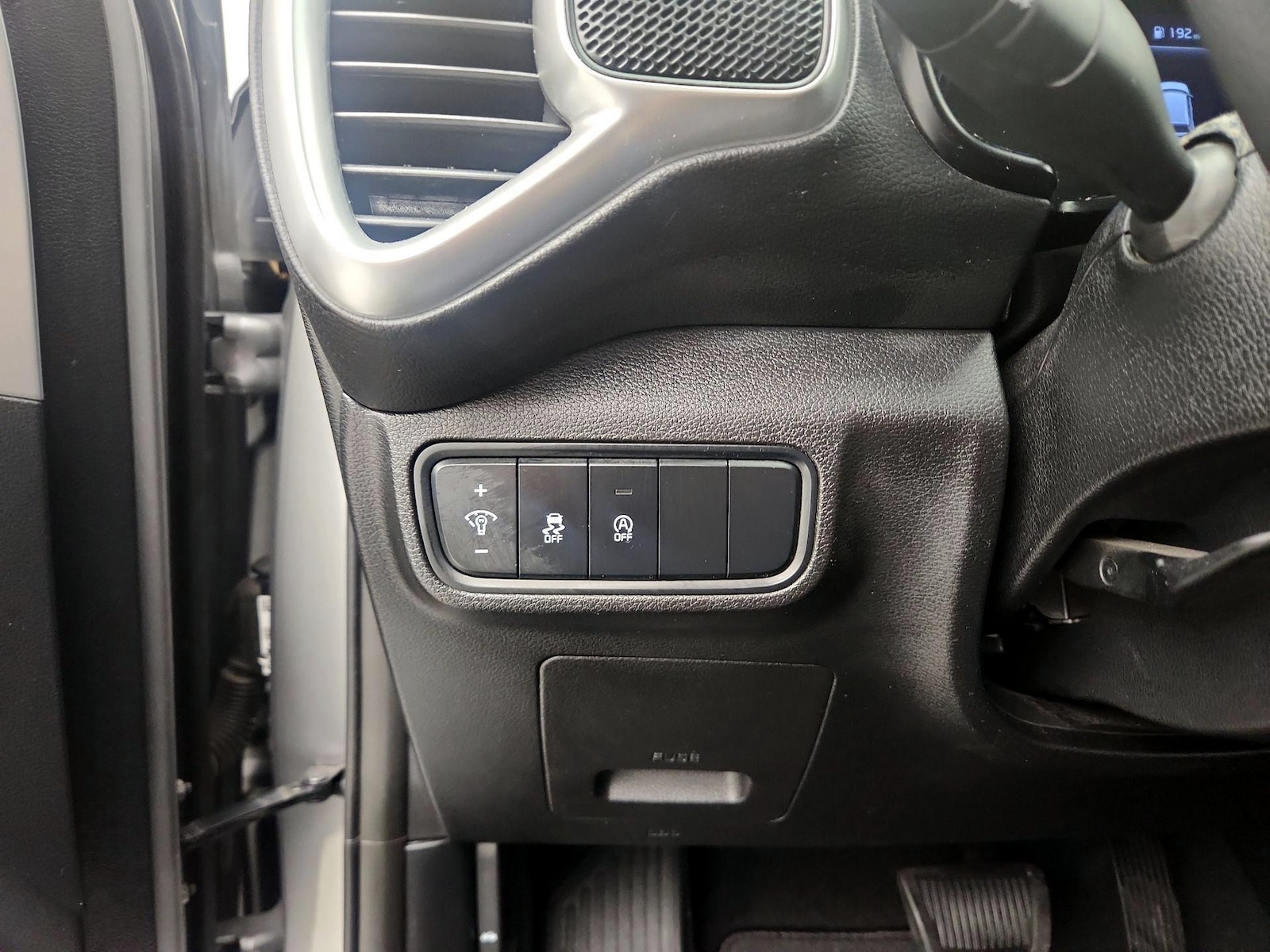 2023 Kia Soul LX - Photo 14