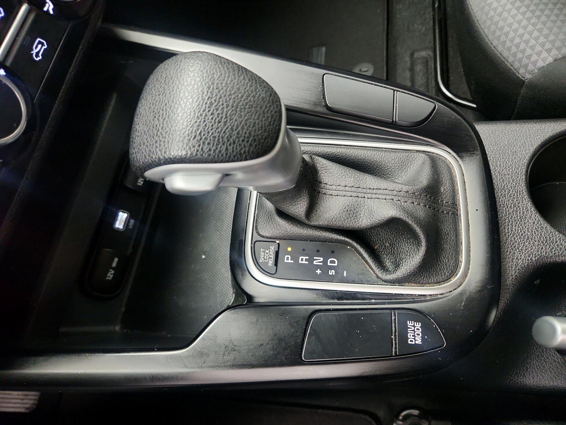 Thumbnail: 2023 Kia Soul - 17