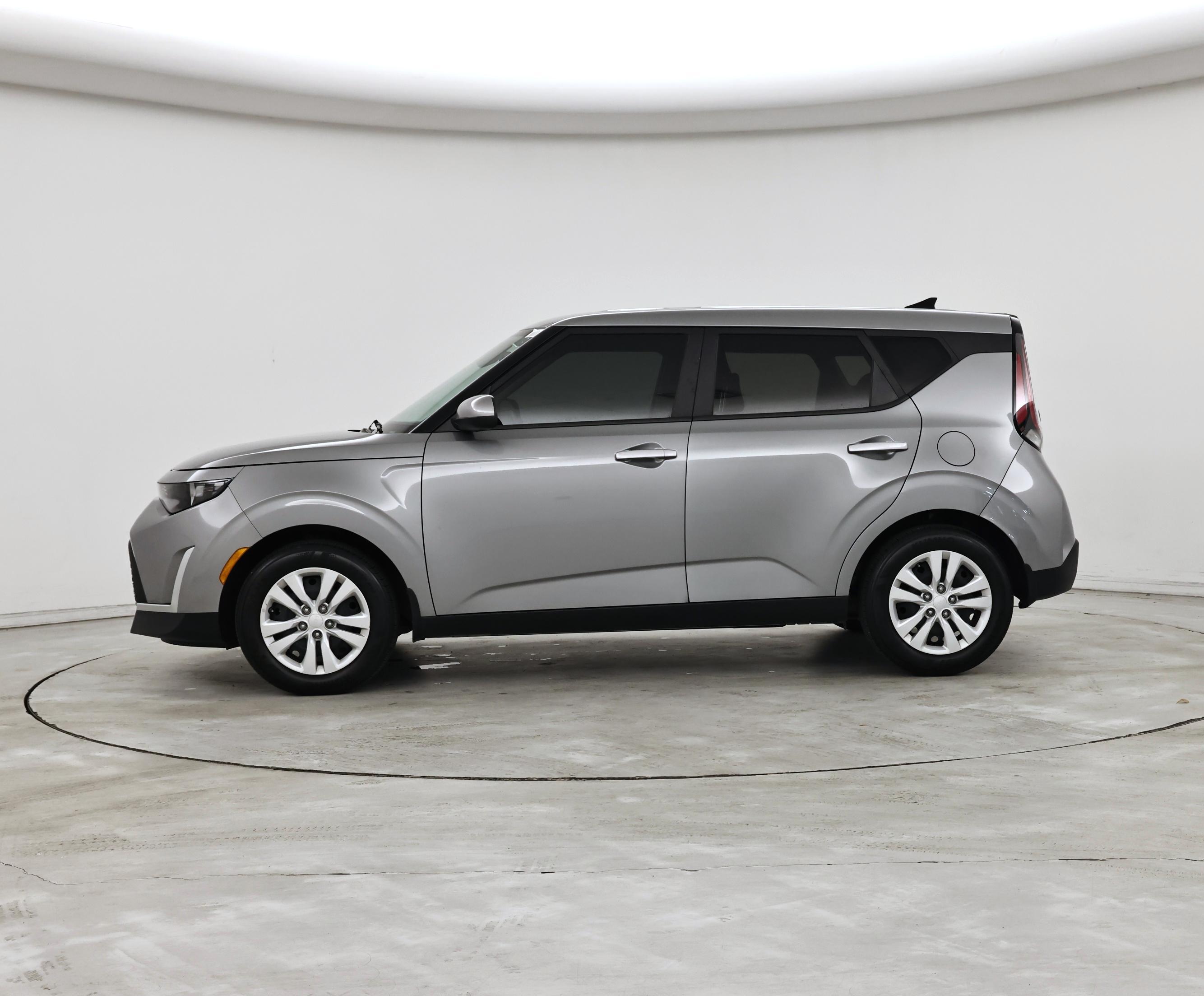 Thumbnail: 2023 Kia Soul - 3