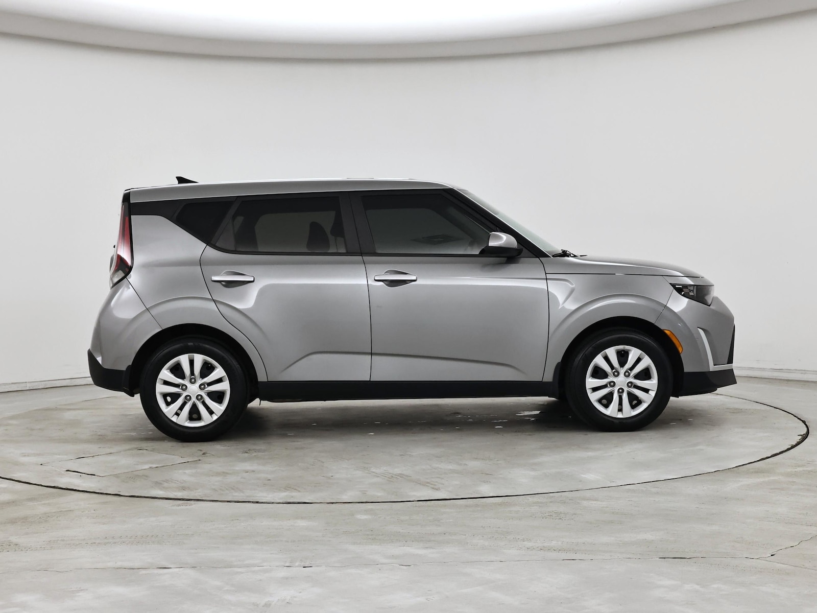 2023 Kia Soul LX - Photo 8