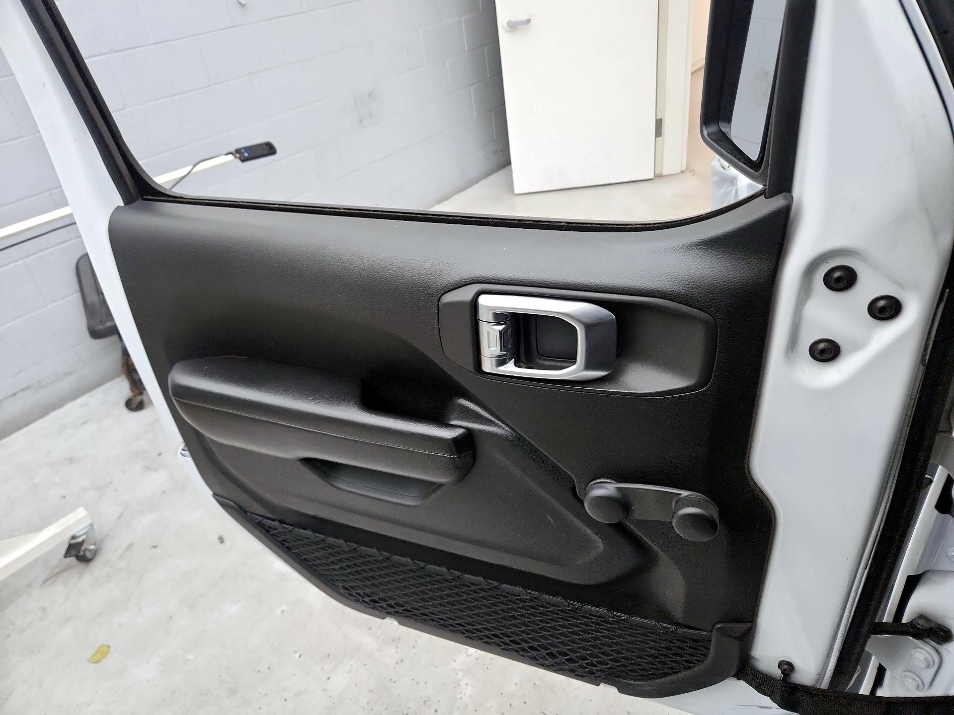 Thumbnail: 2020 Jeep Wrangler - 12