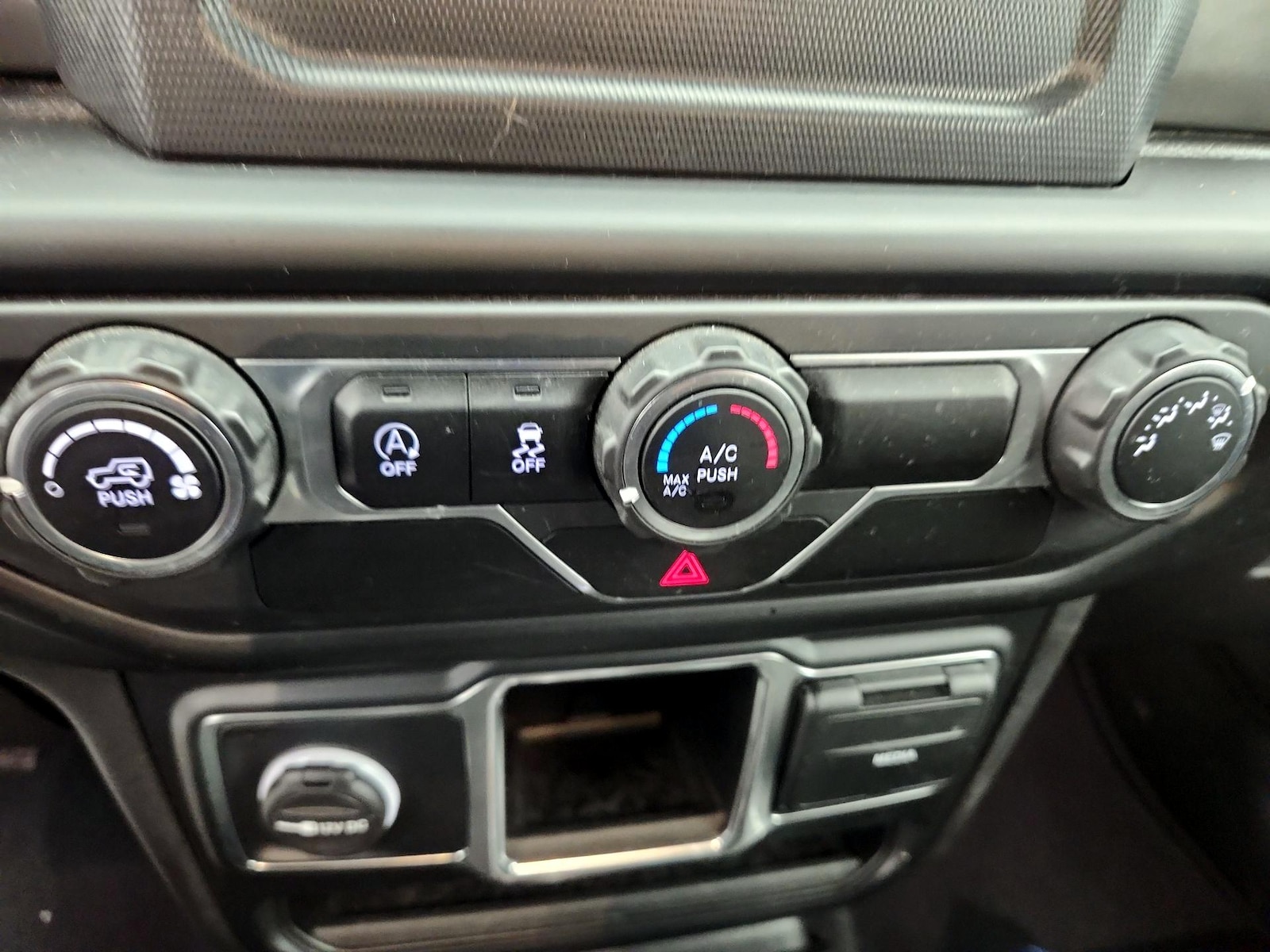 2020 Jeep Wrangler Sport - Photo 17