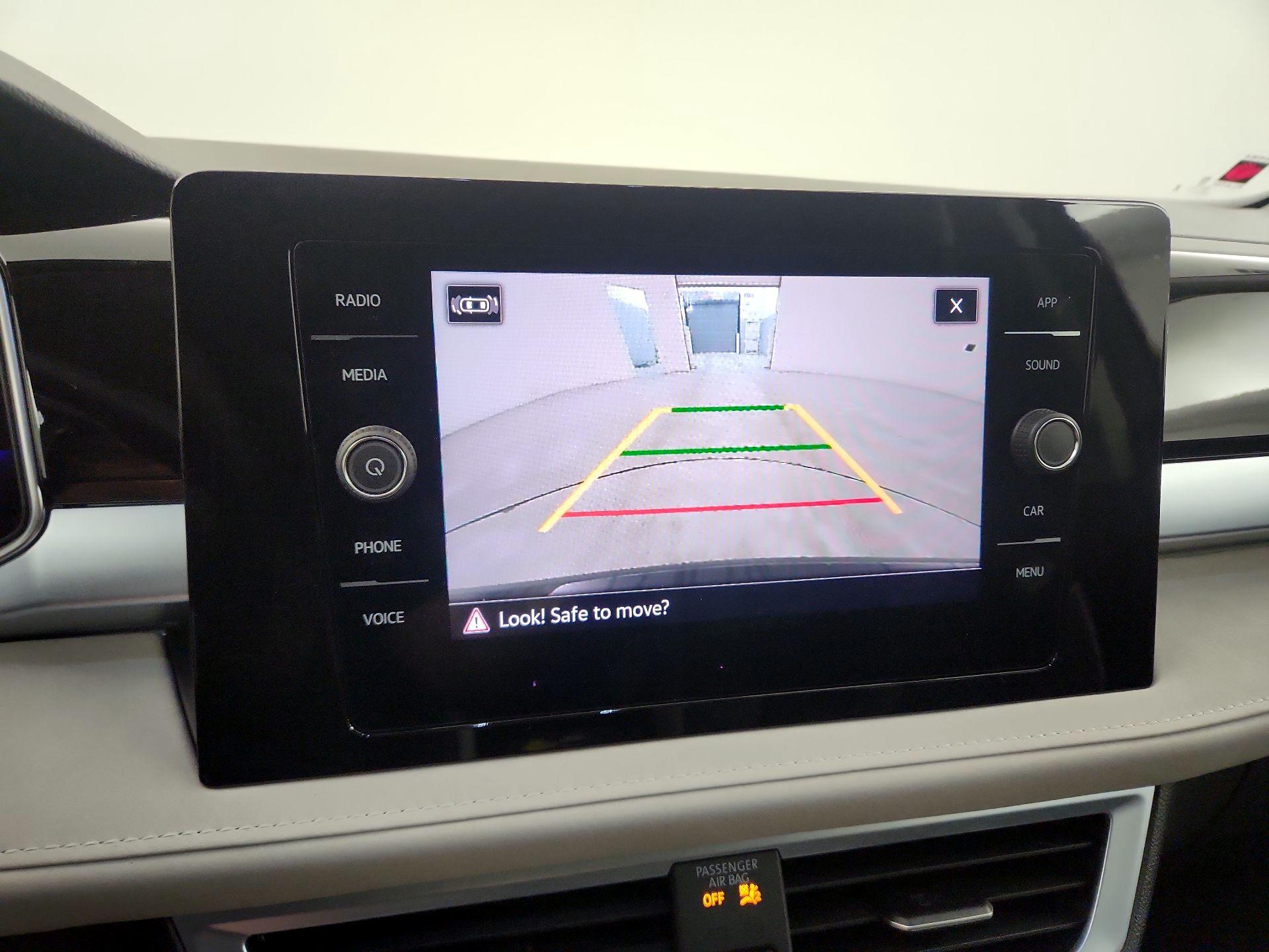 Thumbnail: 2025 Volkswagen Taos - 14