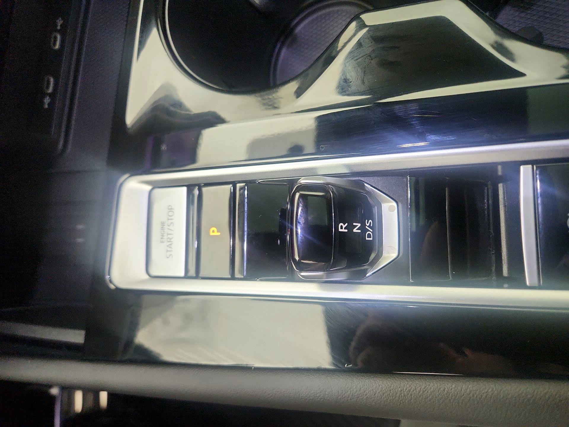 Thumbnail: 2025 Volkswagen Atlas - 17
