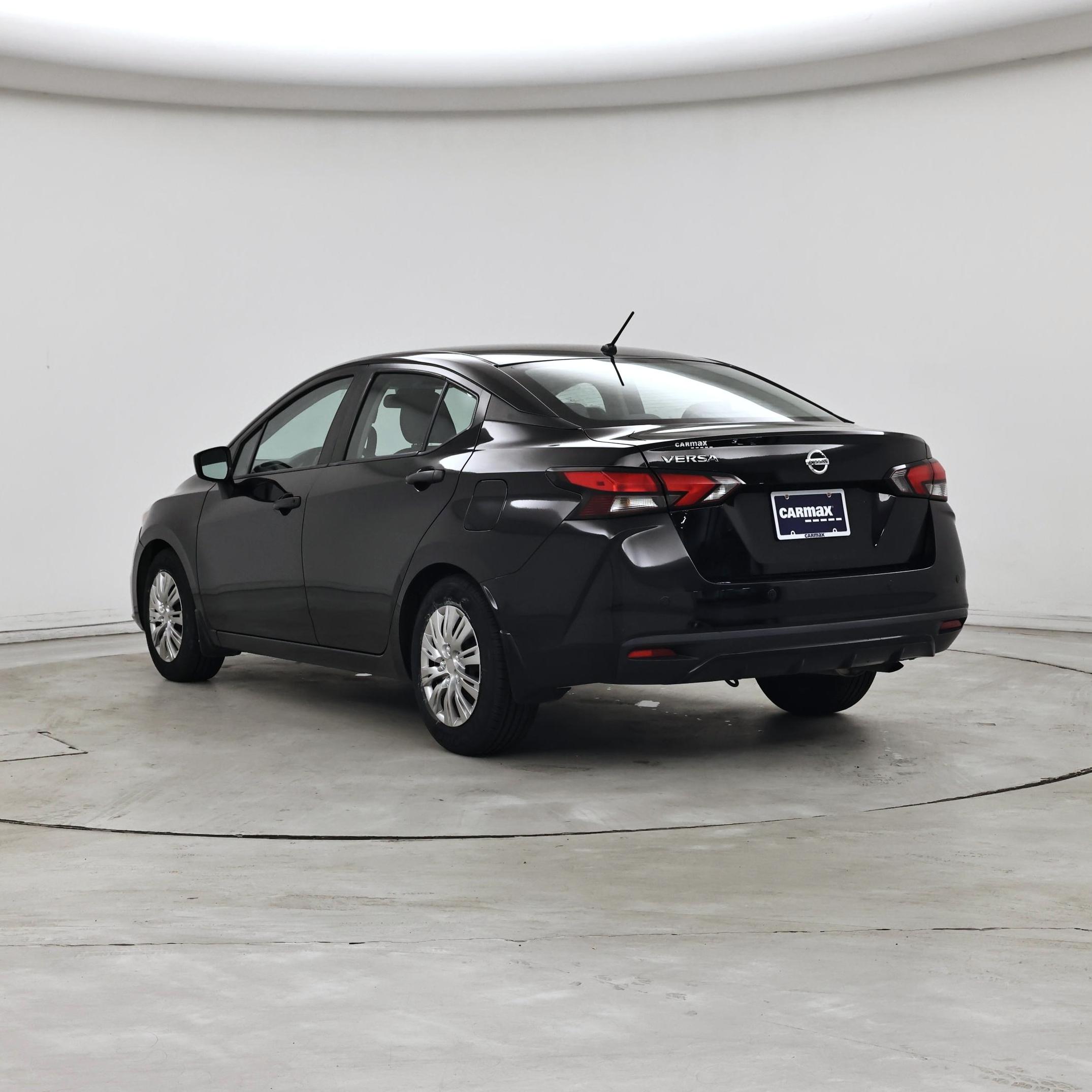 Thumbnail: 2021 Nissan Versa - 2