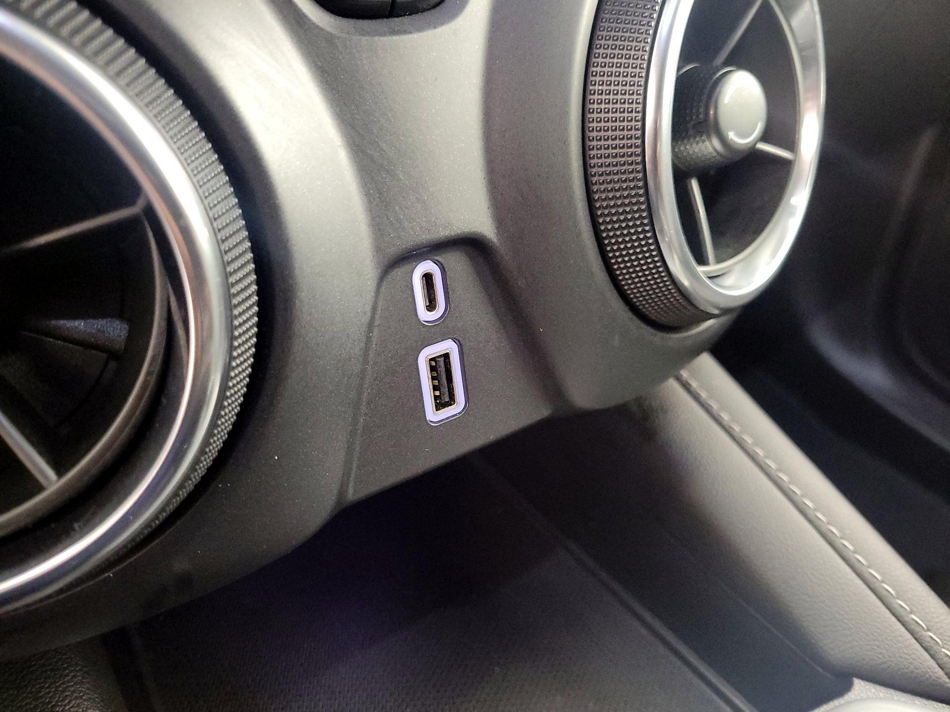 Thumbnail: 2023 Chevrolet Blazer - 18