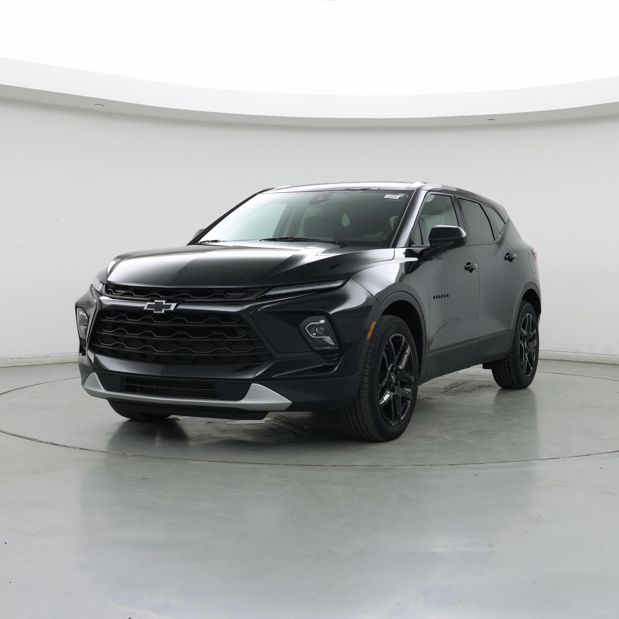 Thumbnail: 2023 Chevrolet Blazer - 4