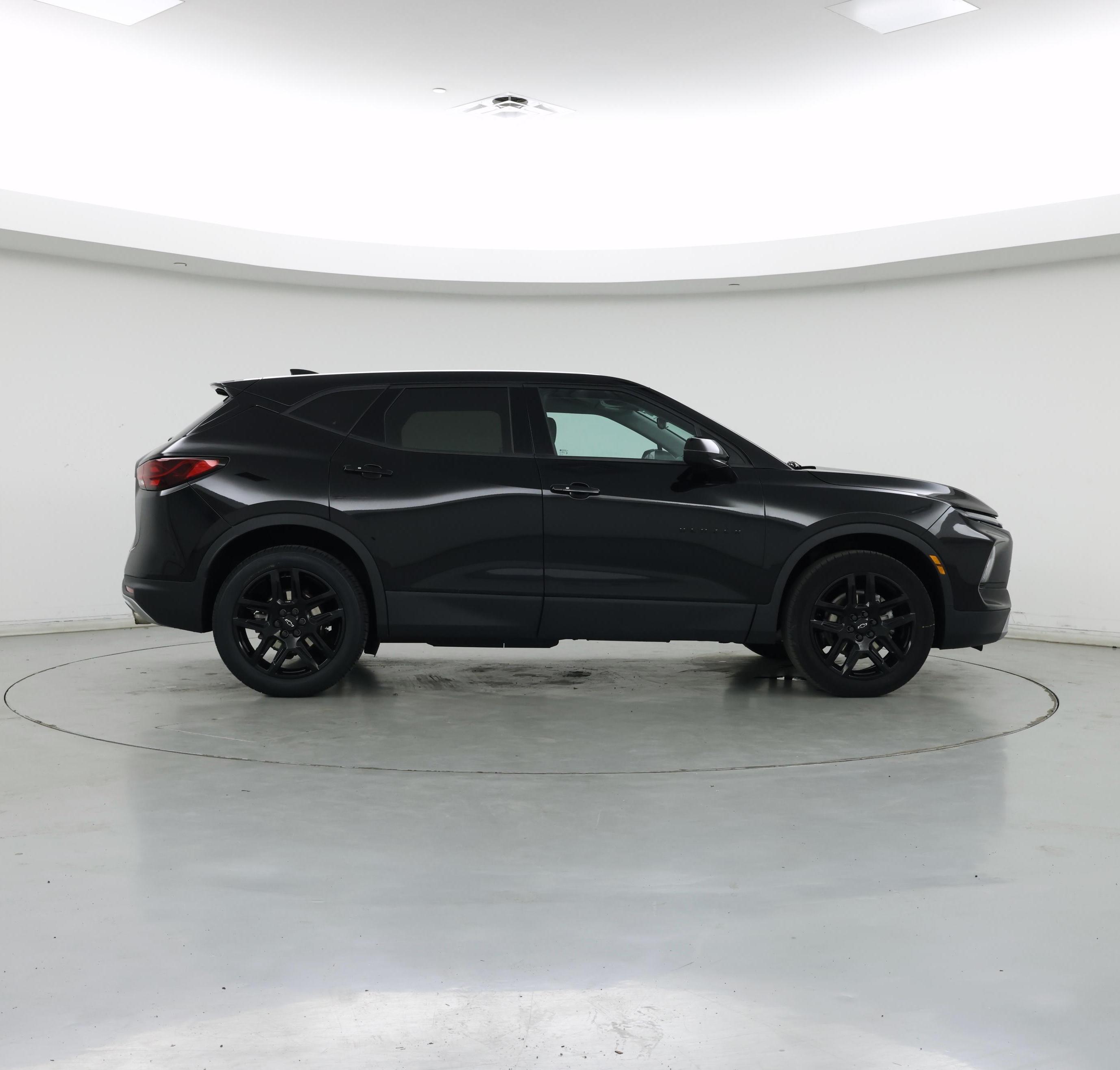 Thumbnail: 2023 Chevrolet Blazer - 7