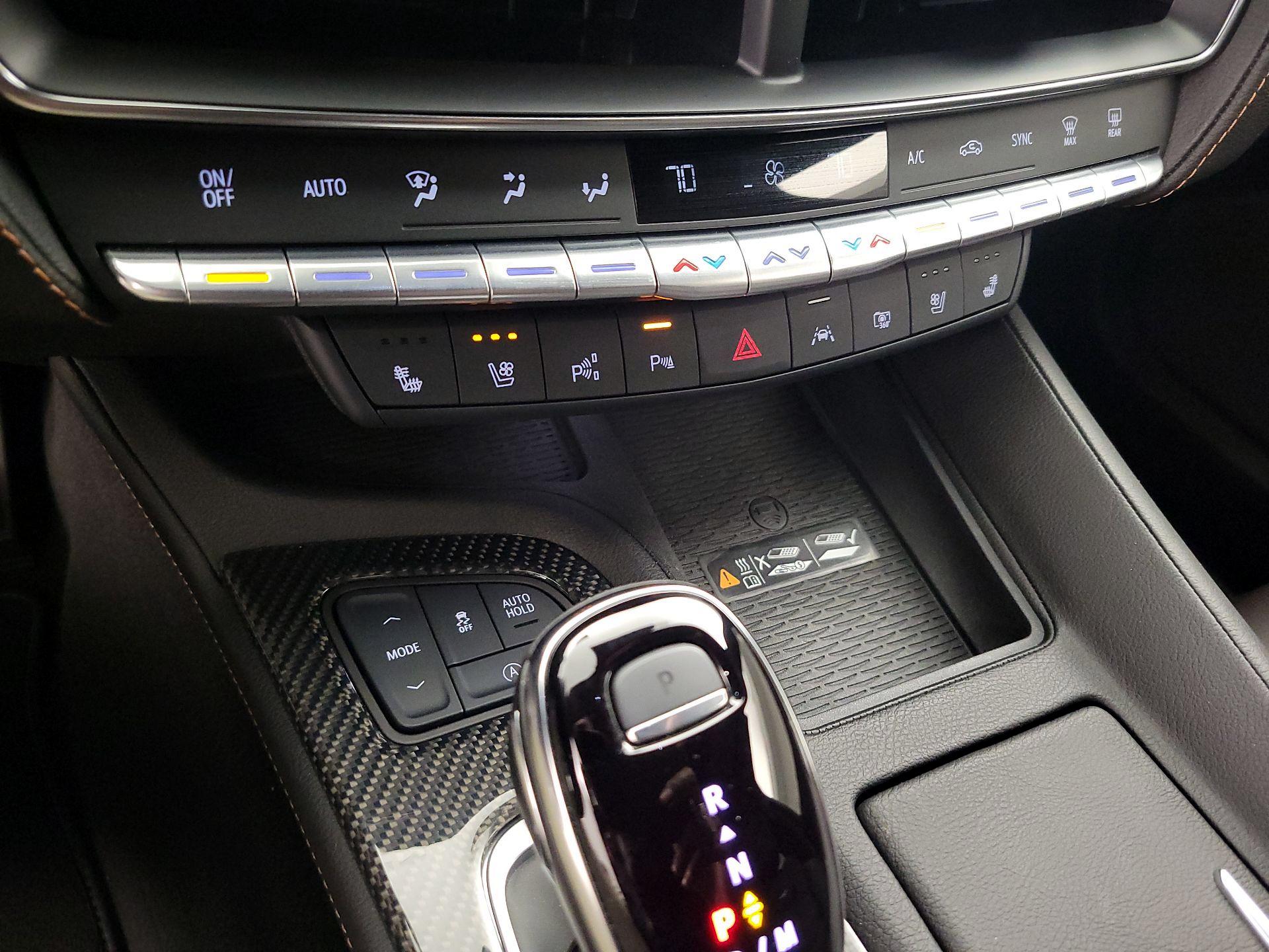 Thumbnail: 2024 Cadillac CT5 - 17