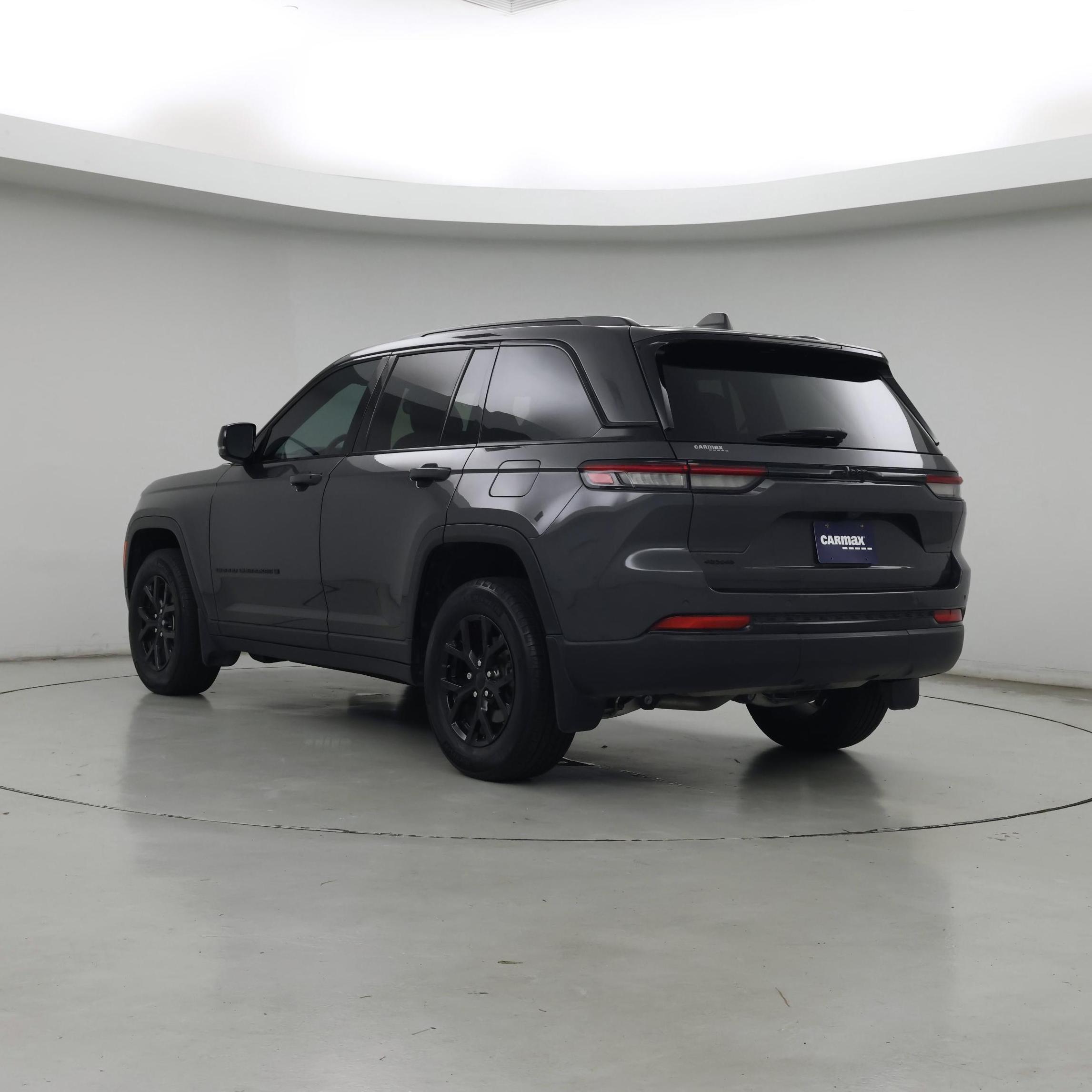 Thumbnail: 2024 Jeep Grand Cherokee - 2