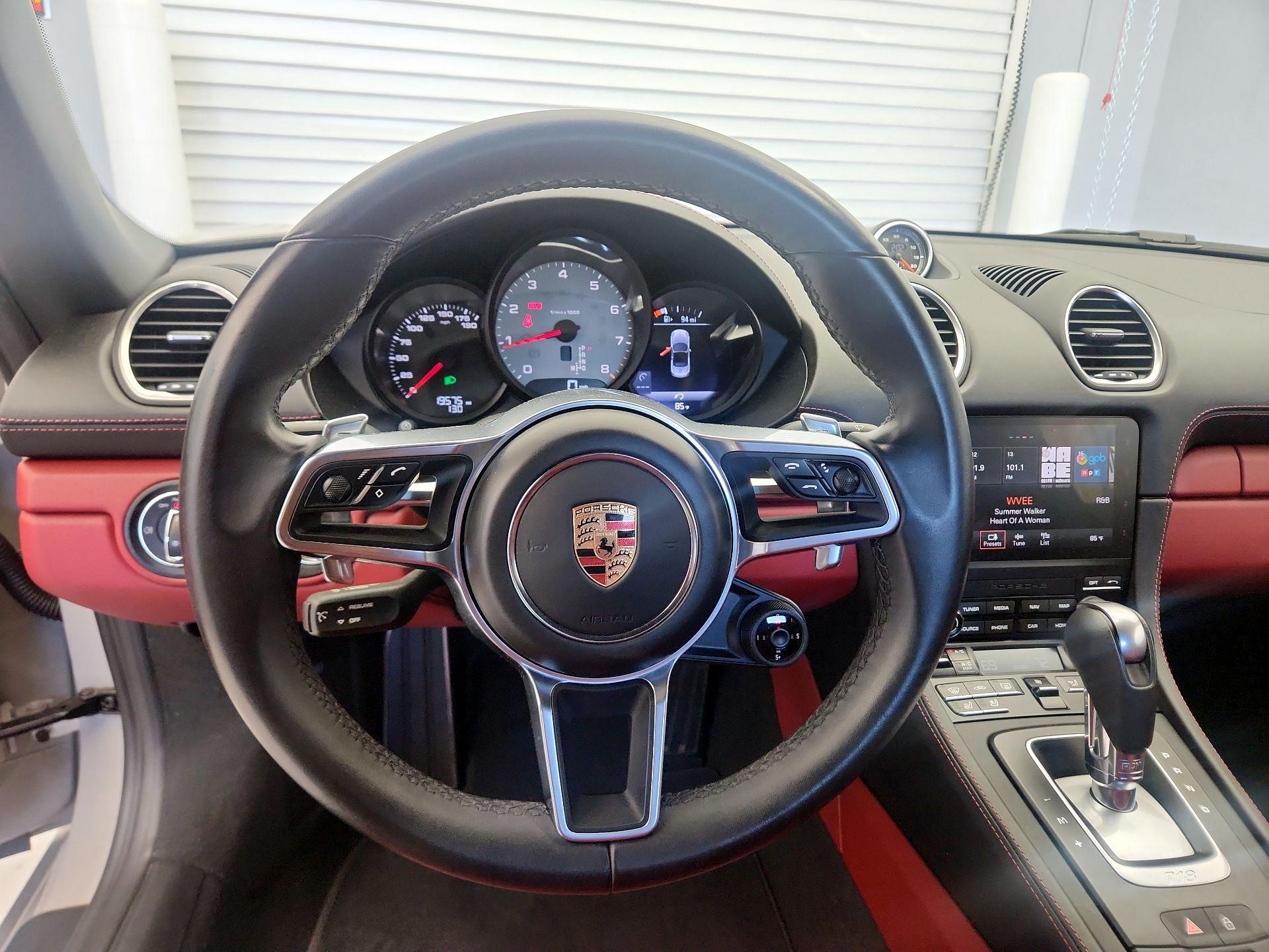 Thumbnail: 2024 Porsche 718 Boxster - 10