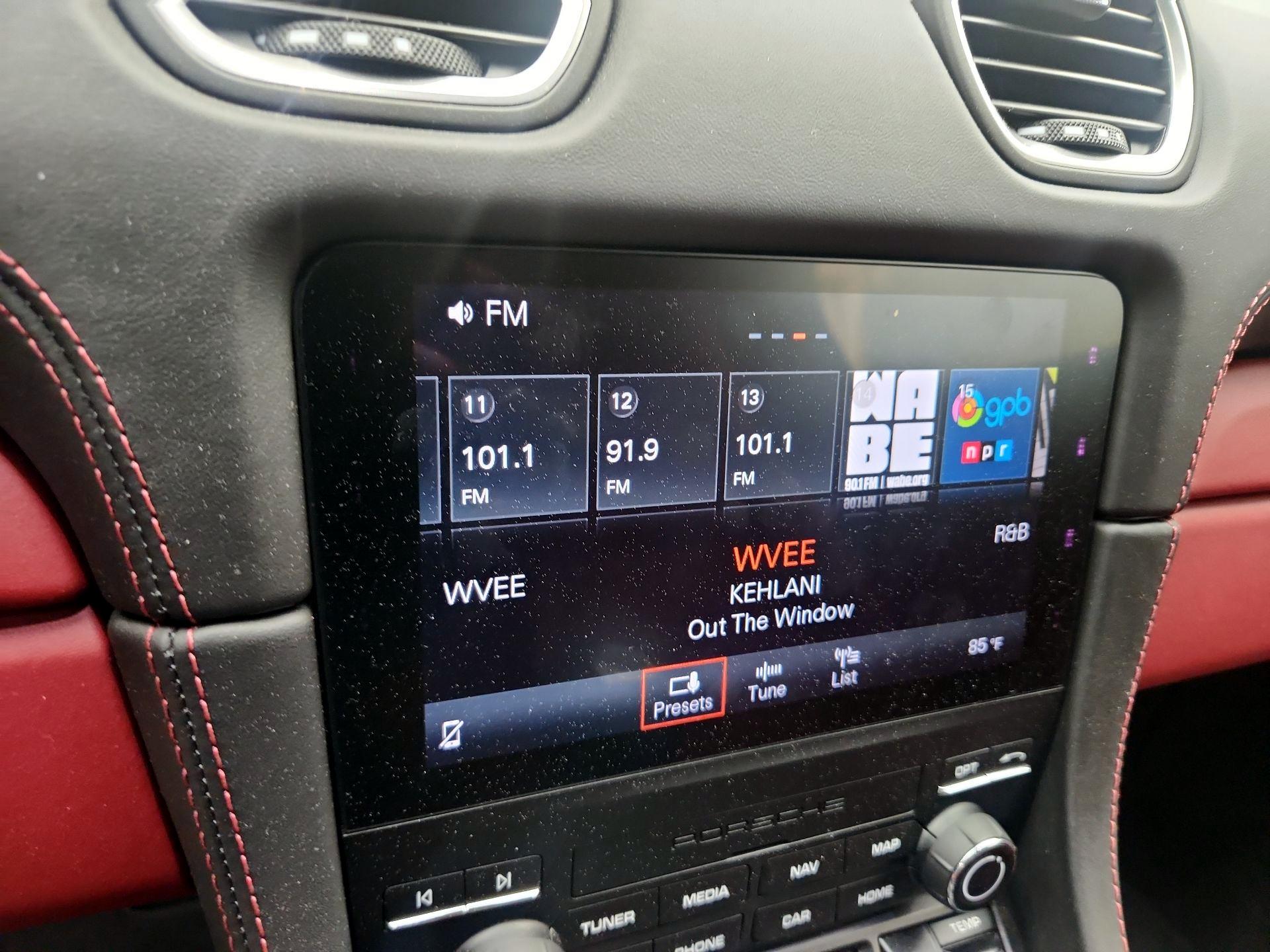 Thumbnail: 2024 Porsche 718 Boxster - 15