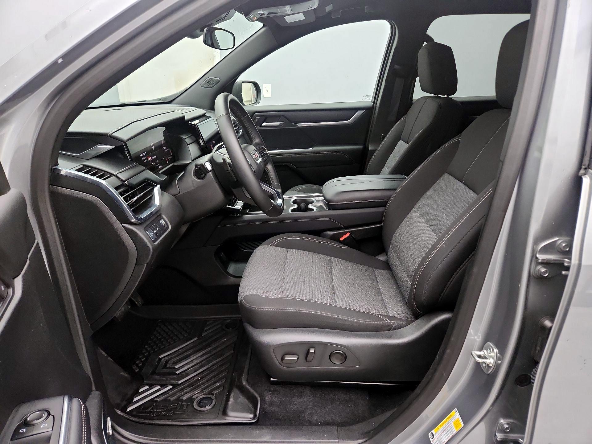 Thumbnail: 2025 GMC Acadia - 11