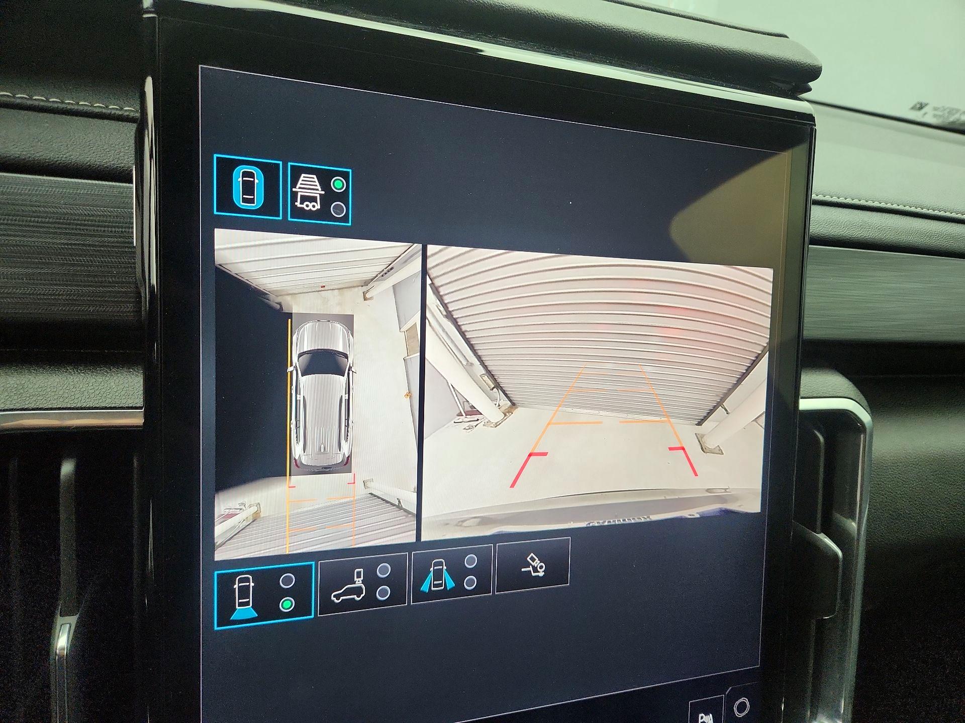 Thumbnail: 2025 GMC Acadia - 14