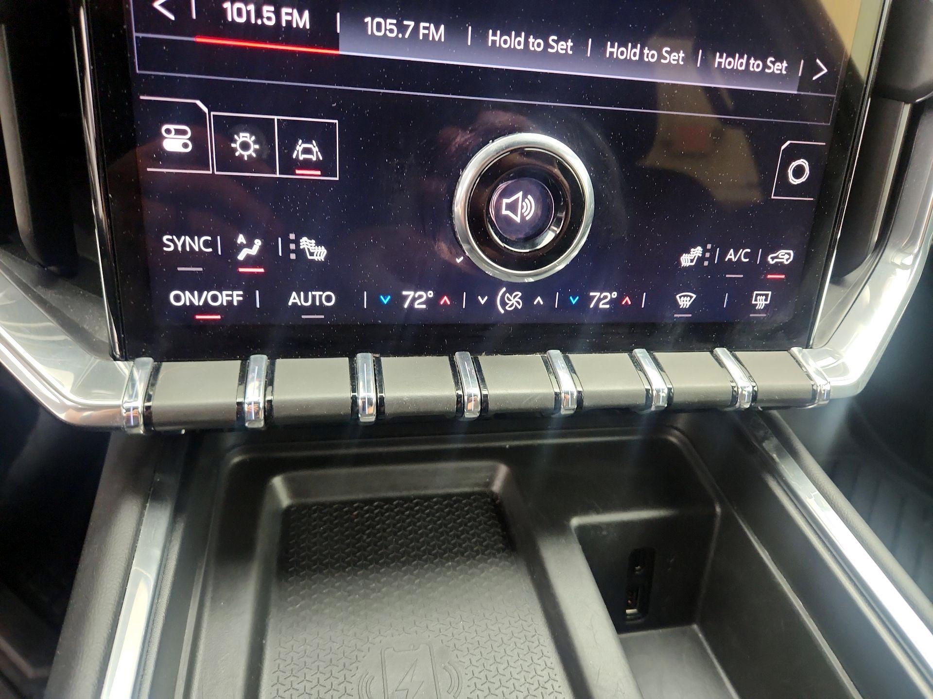 Thumbnail: 2025 GMC Acadia - 16