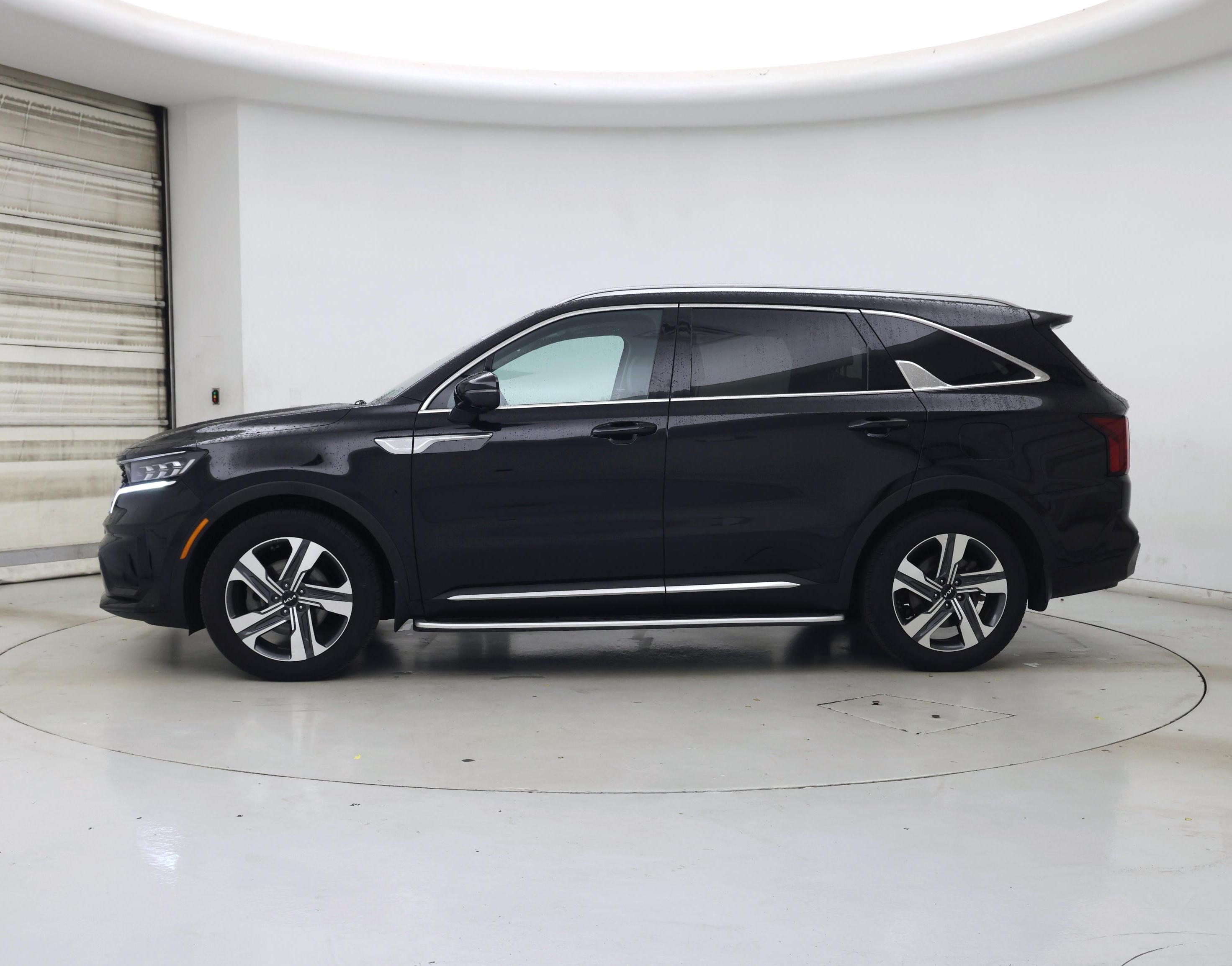 Thumbnail: 2023 Kia Sorento - 3