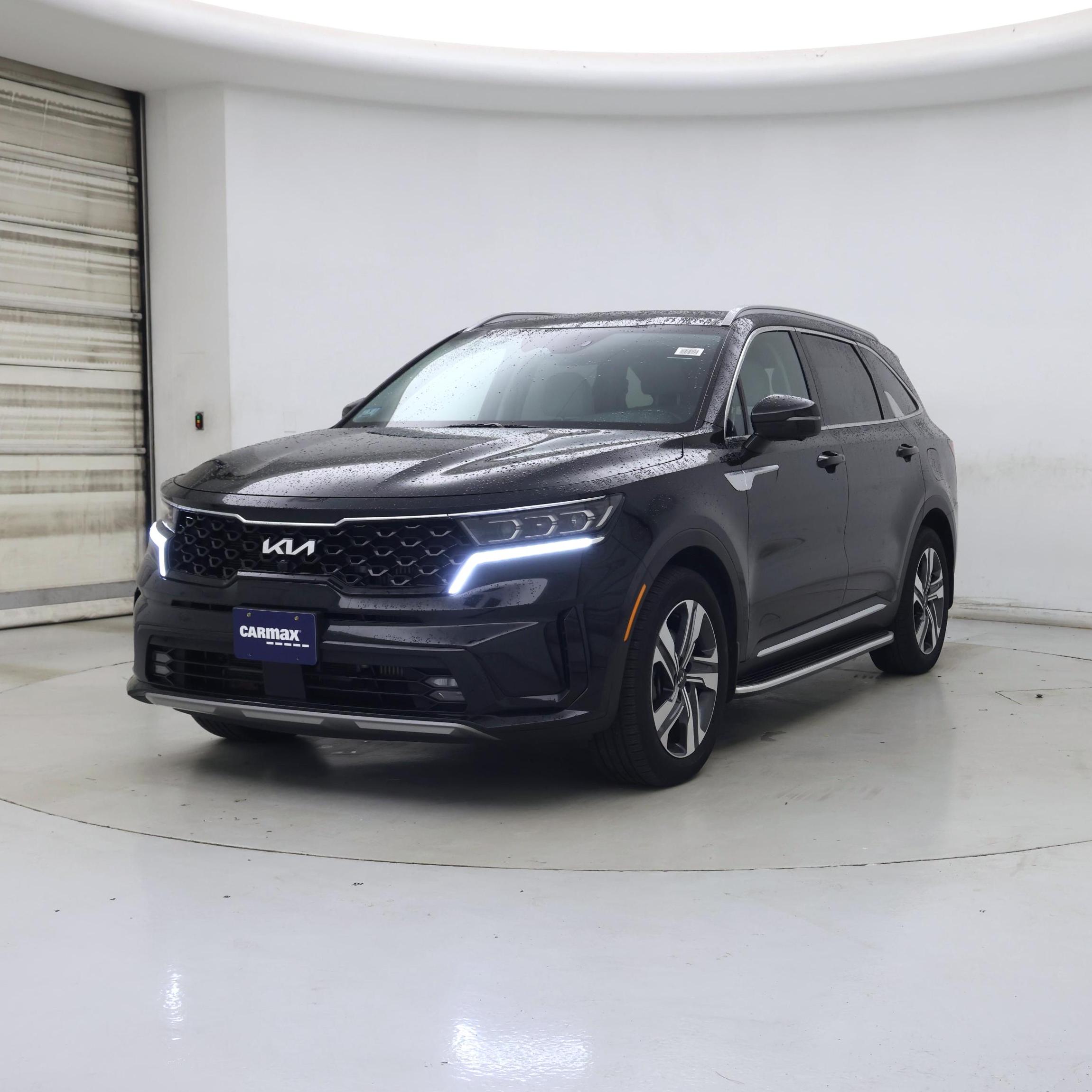 Thumbnail: 2023 Kia Sorento - 4