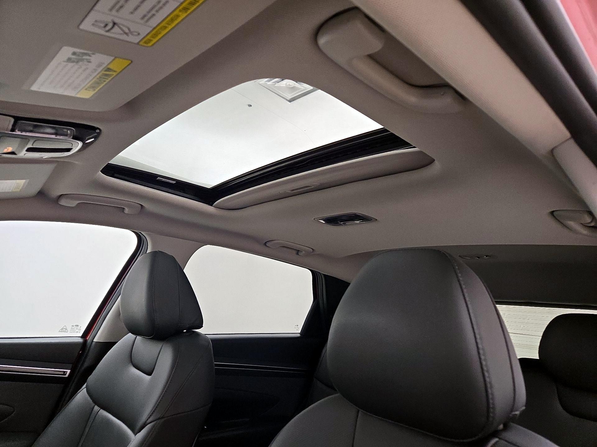 Thumbnail: 2023 Hyundai Tucson - 19