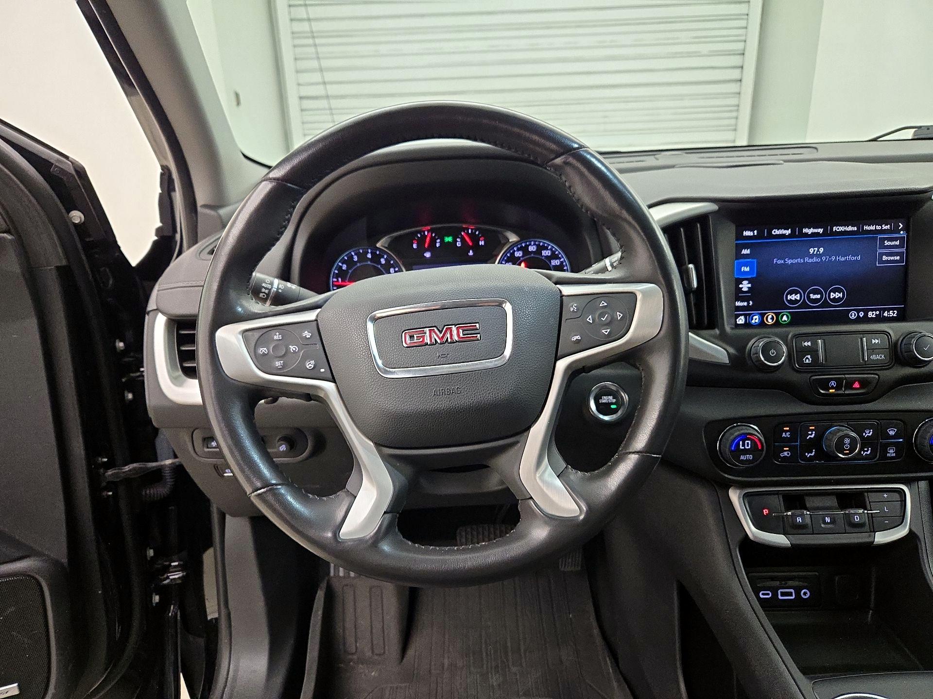 Thumbnail: 2022 GMC Terrain - 10