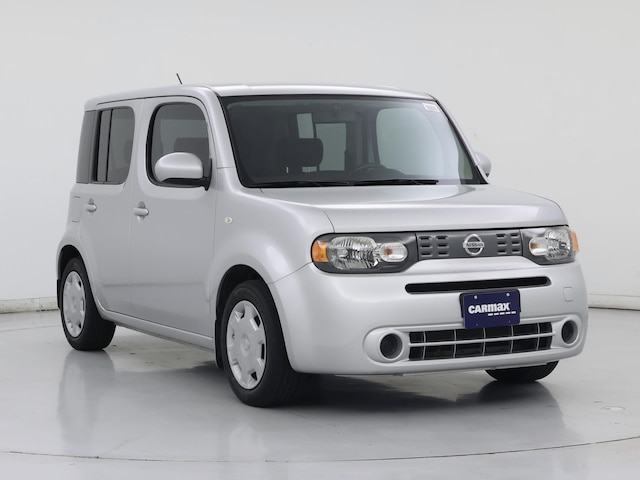 Silver 2014 Nissan Cube 1.8 S Wagon Front-Wheel Drive Automatic