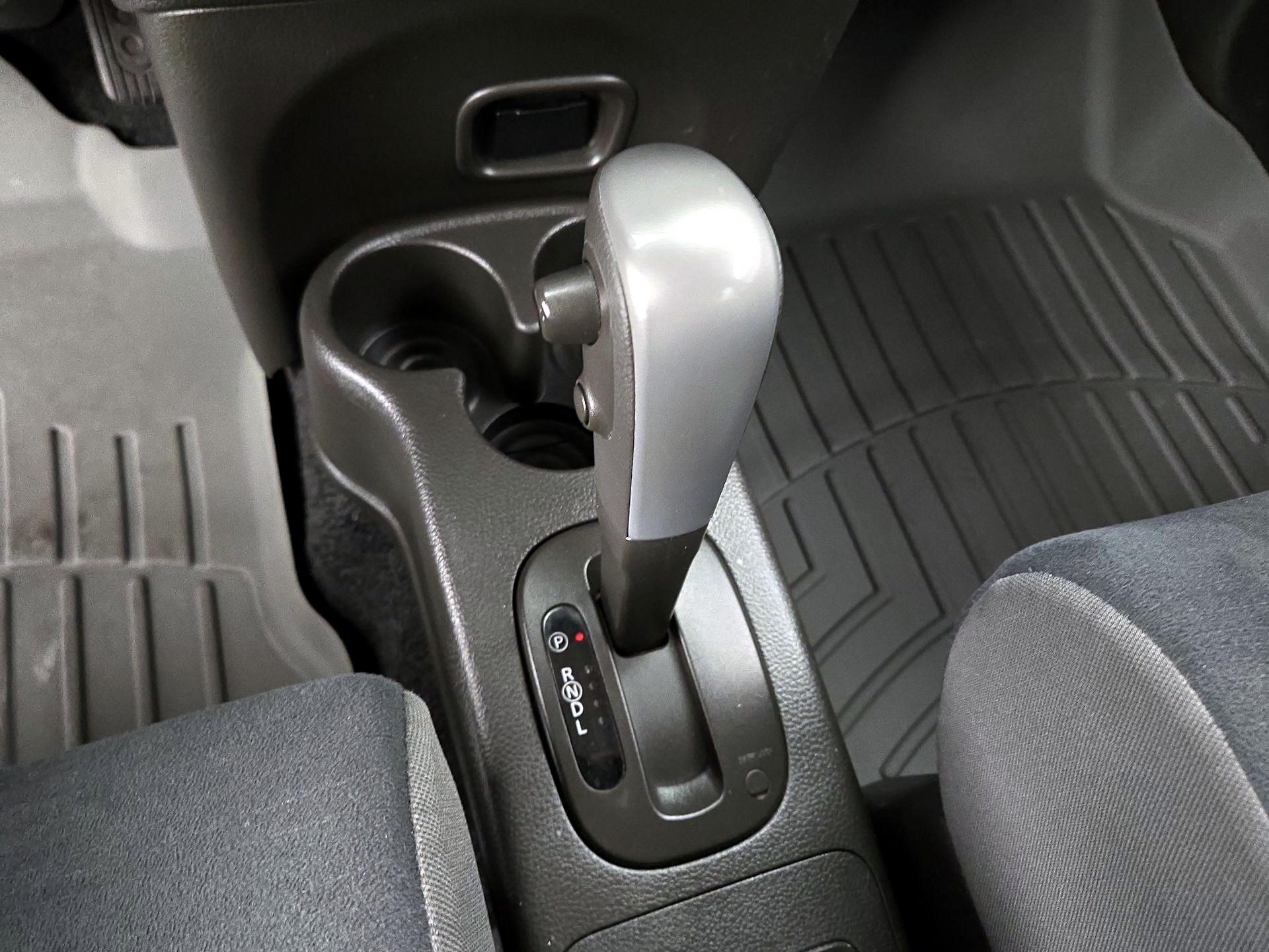 Thumbnail: 2014 Nissan Cube - 16