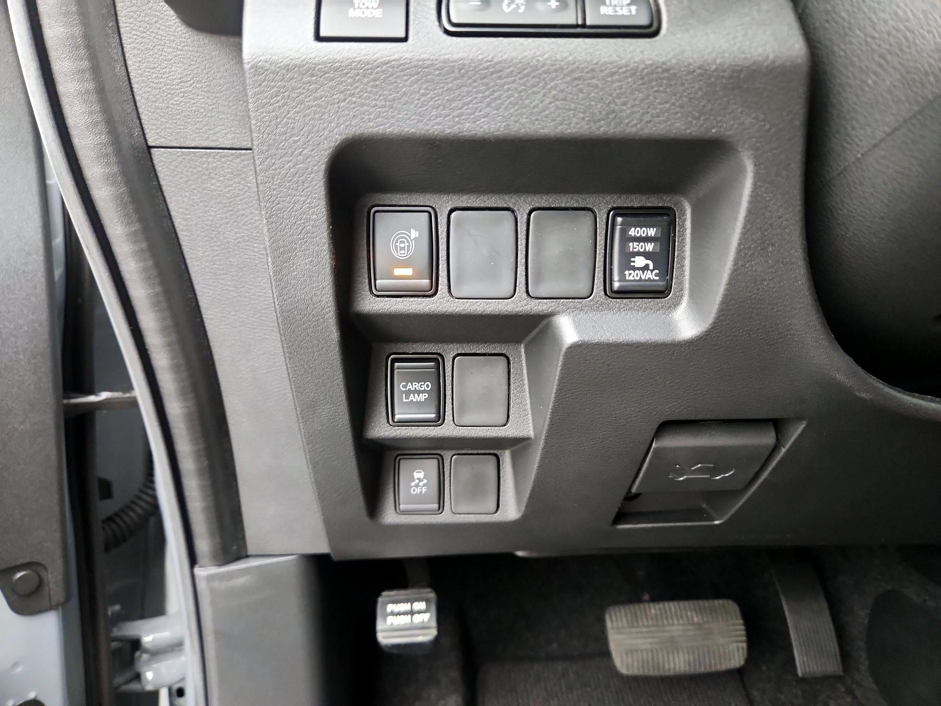 Thumbnail: 2024 Nissan Frontier - 13