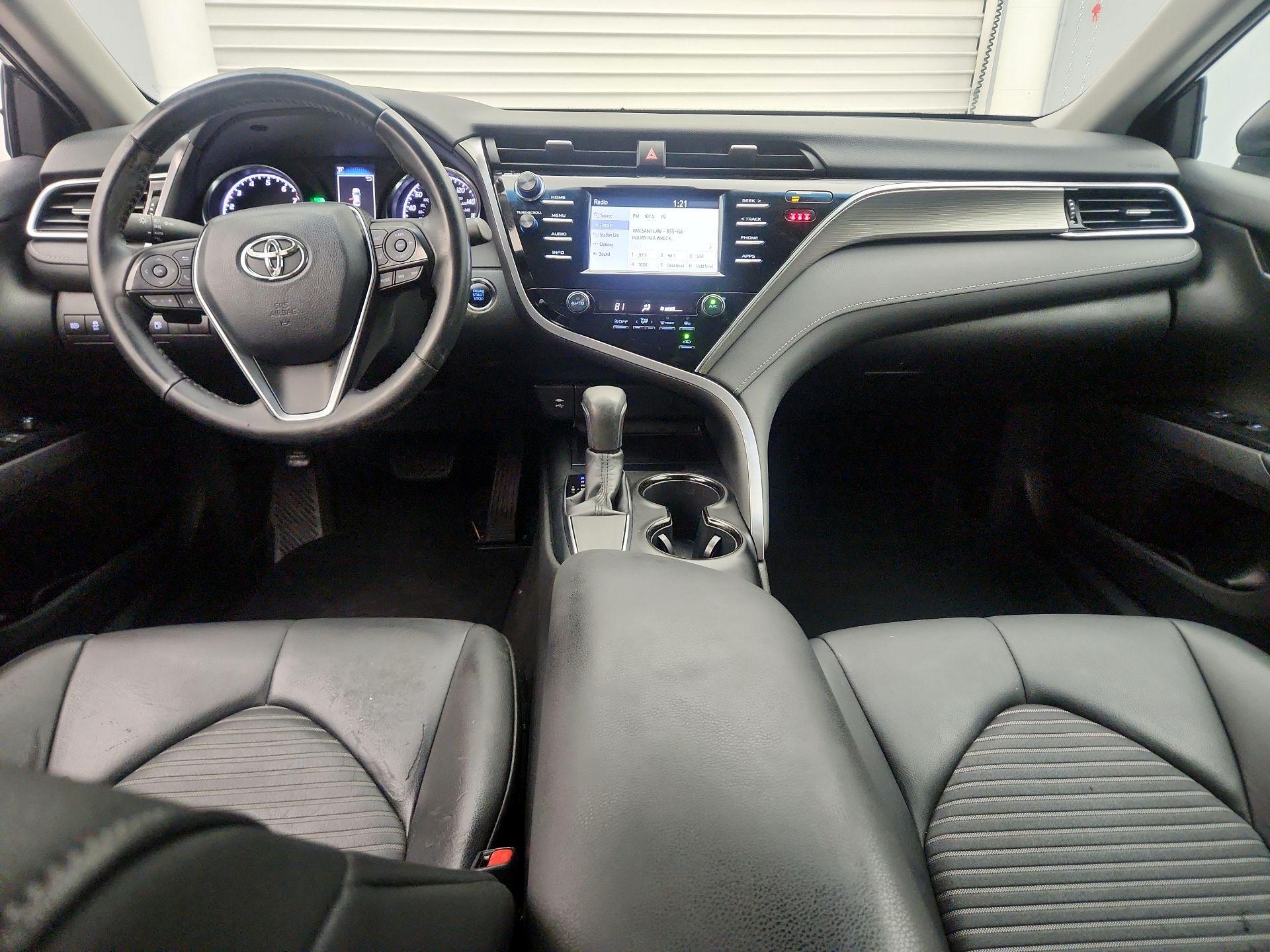 Thumbnail: 2018 Toyota Camry - 9