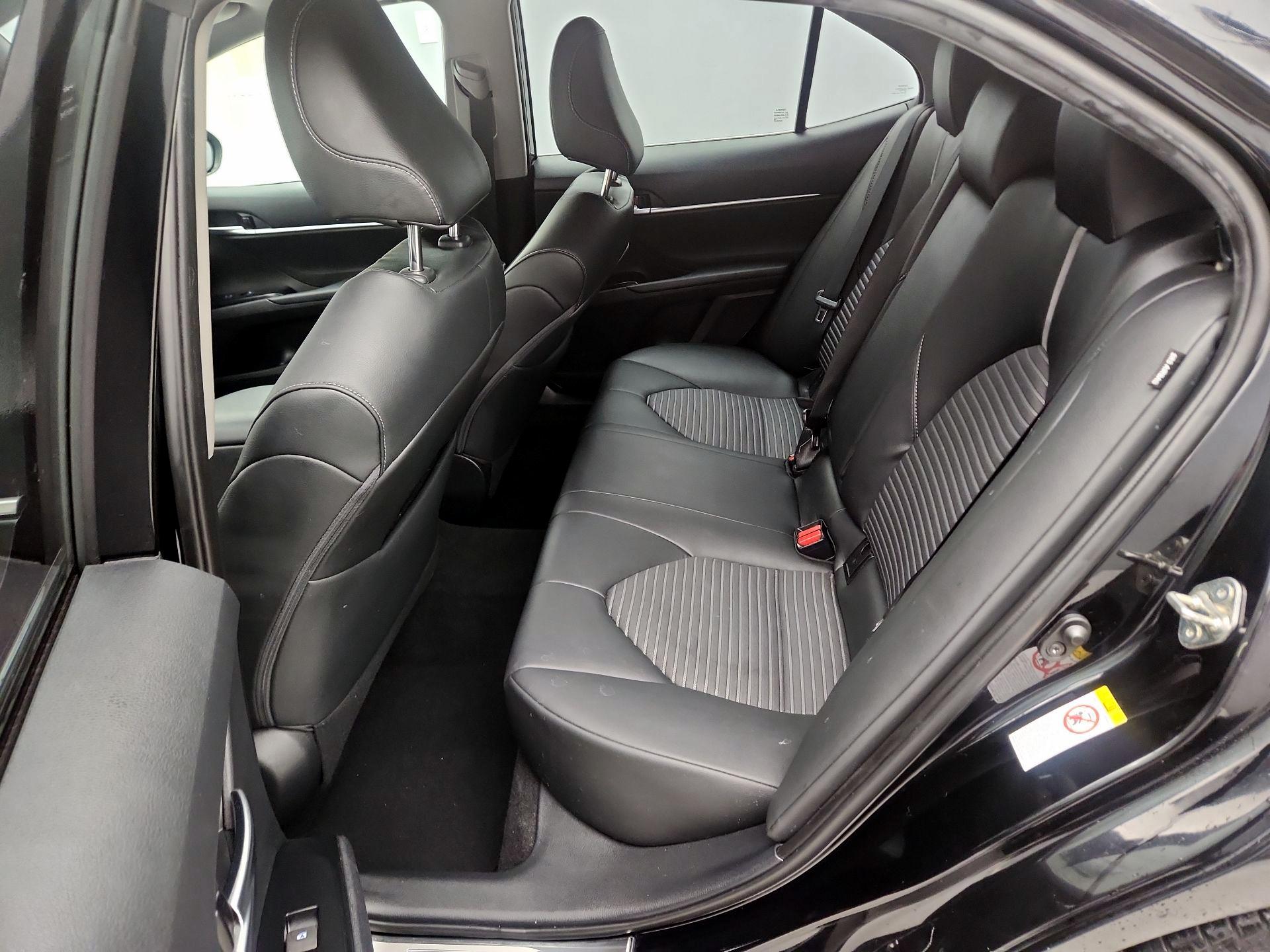 Thumbnail: 2018 Toyota Camry - 19