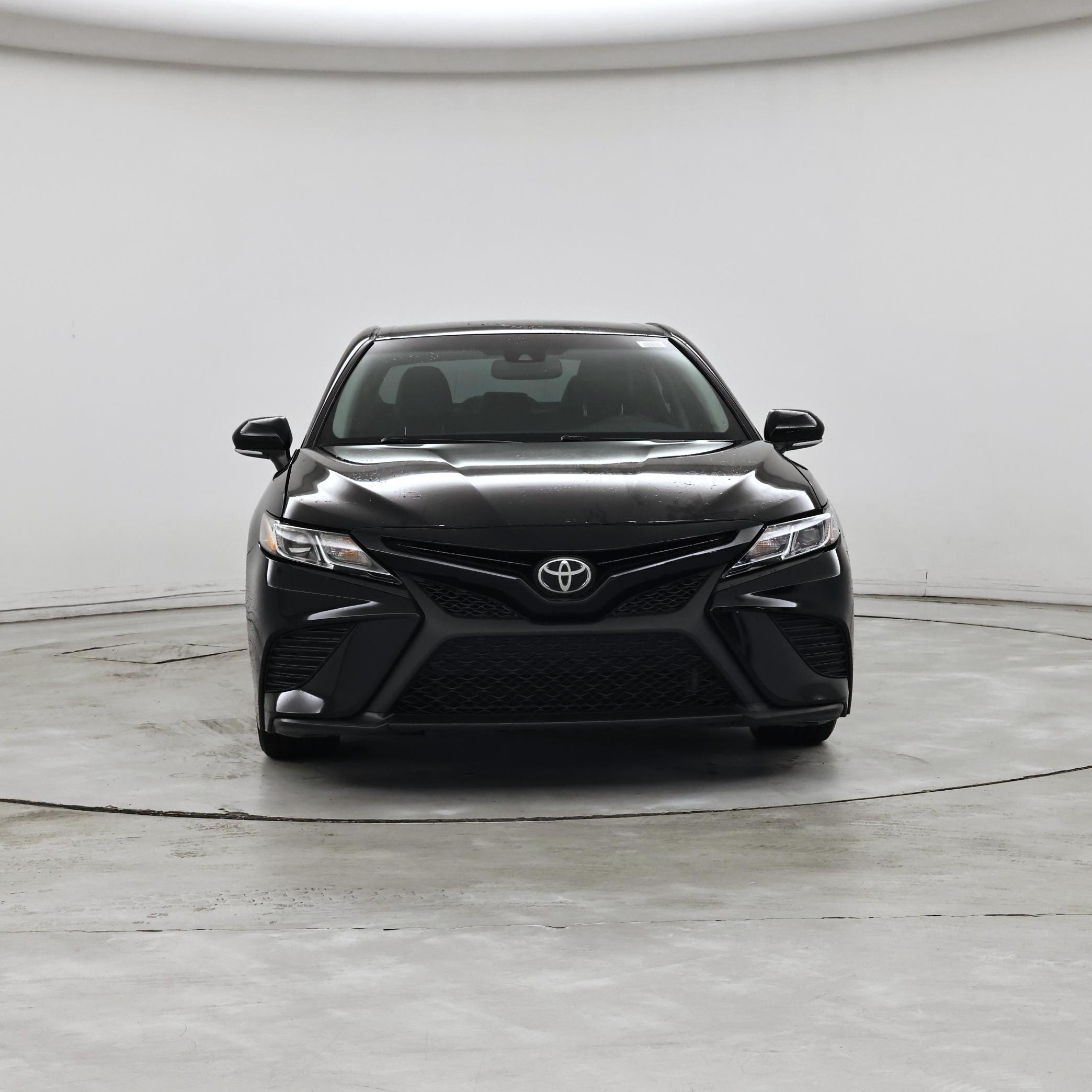 Thumbnail: 2018 Toyota Camry - 5