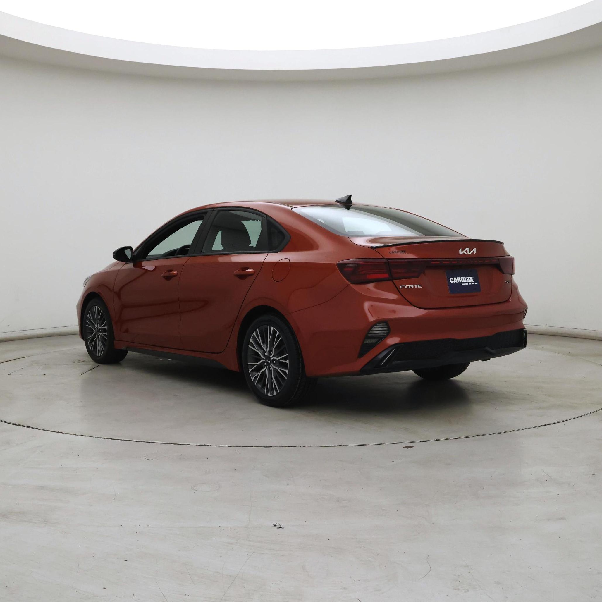 Thumbnail: 2023 Kia Forte - 2