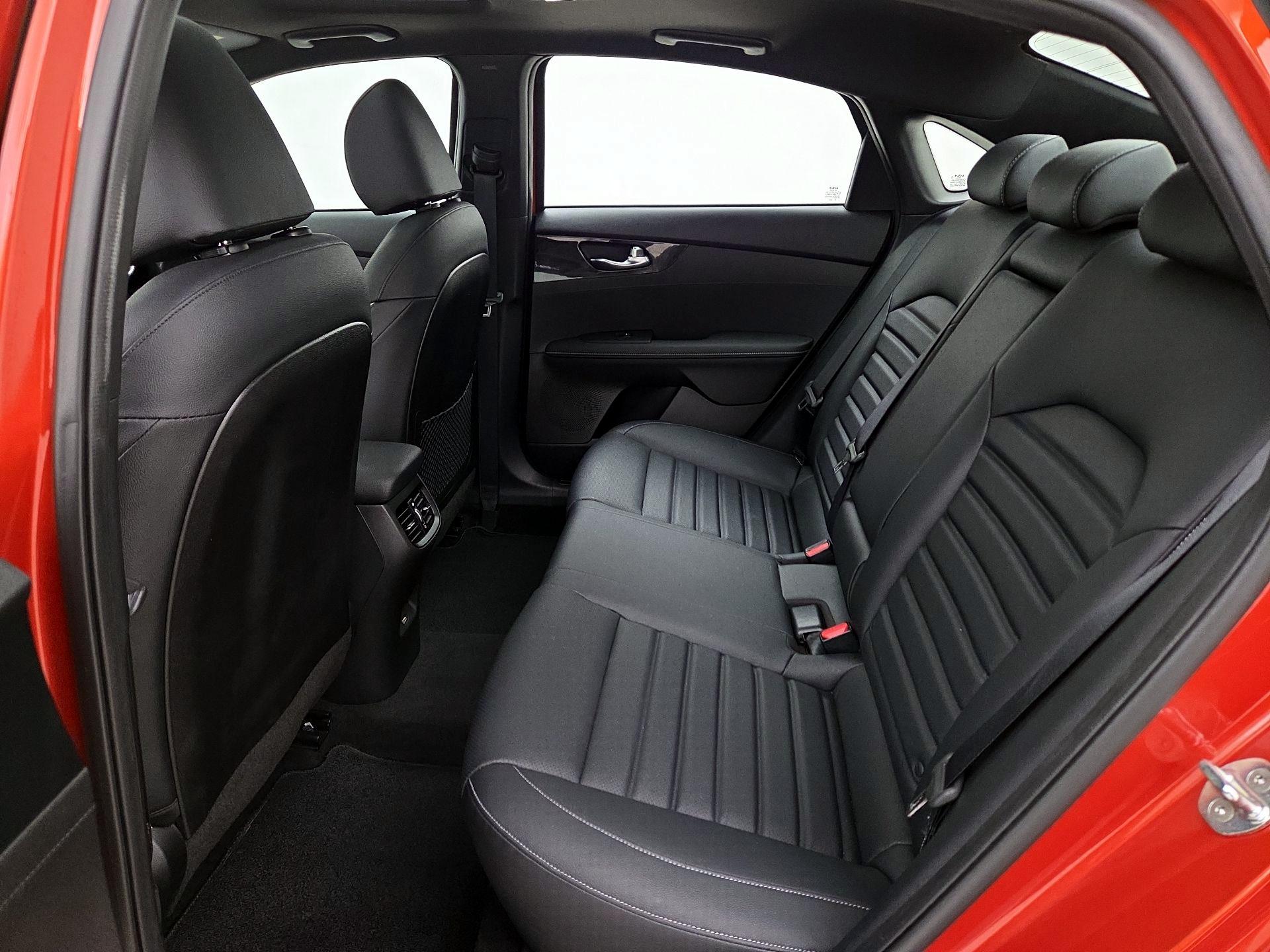 Thumbnail: 2023 Kia Forte - 20