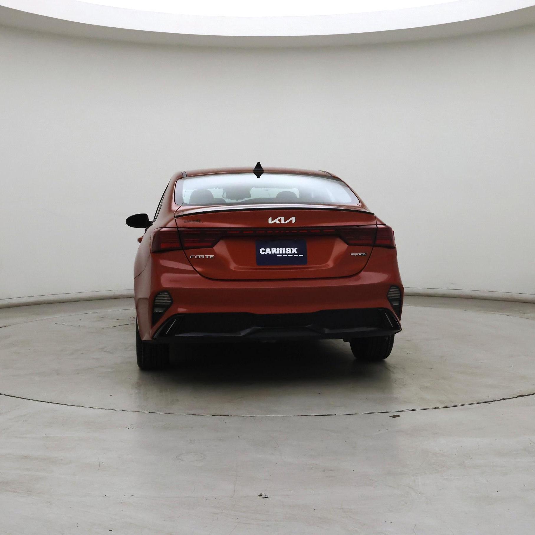 Thumbnail: 2023 Kia Forte - 6