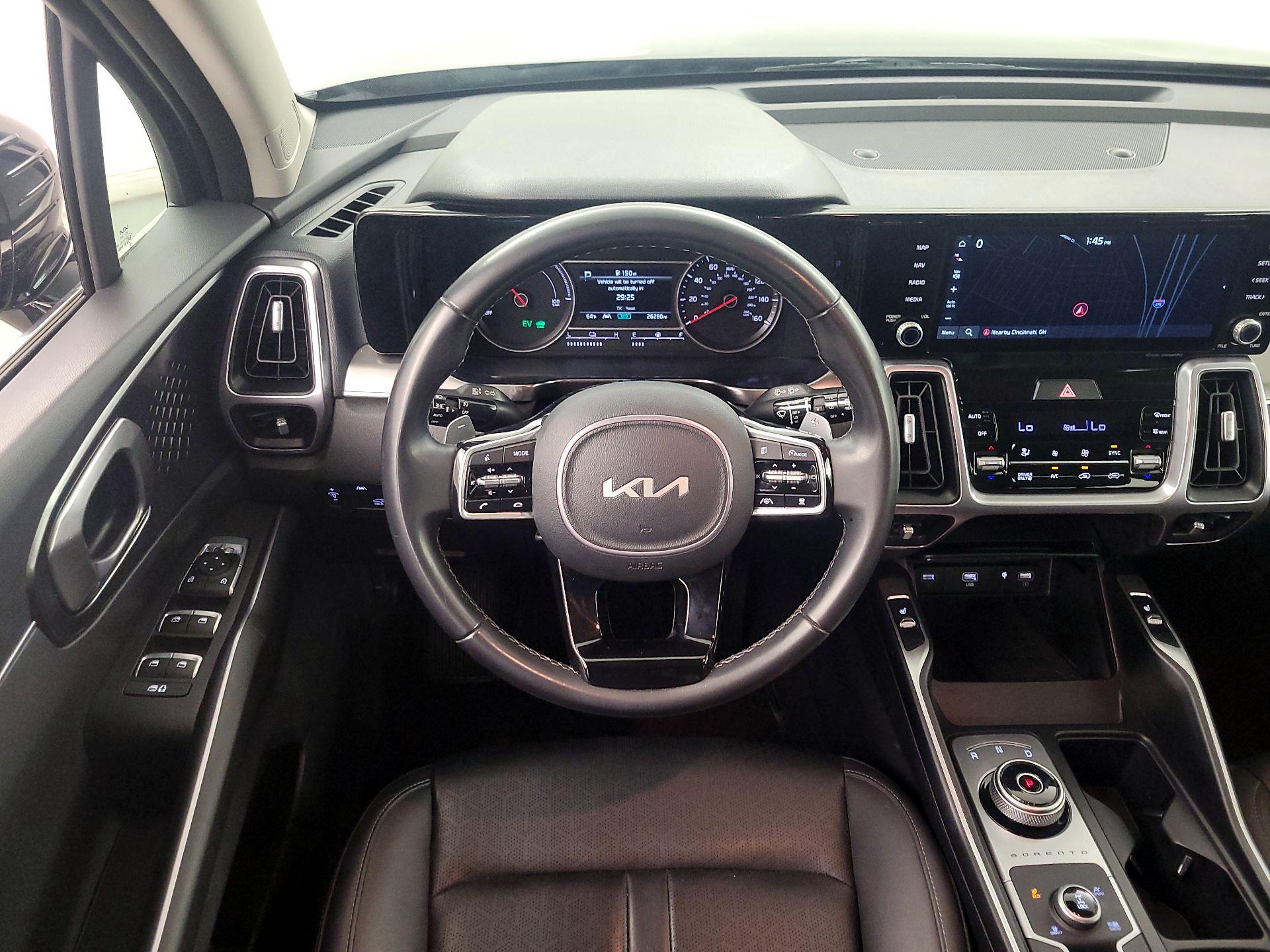 Thumbnail: 2023 Kia Sorento - 10