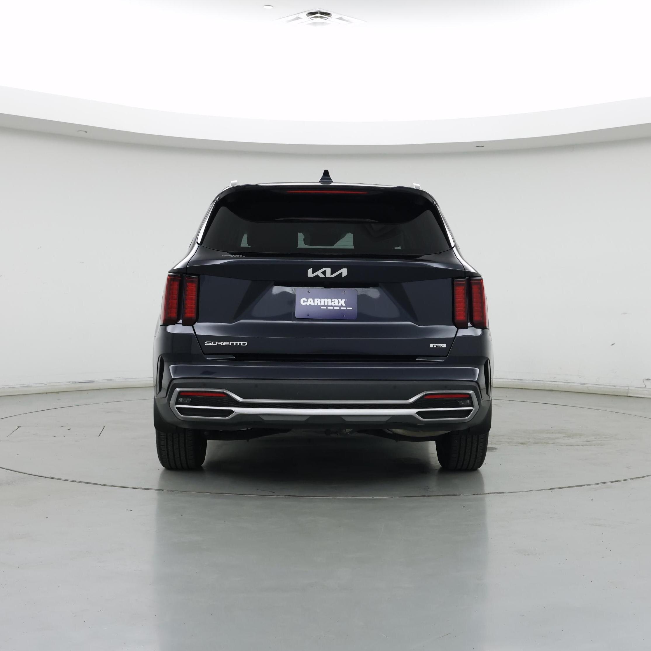 Thumbnail: 2023 Kia Sorento - 6