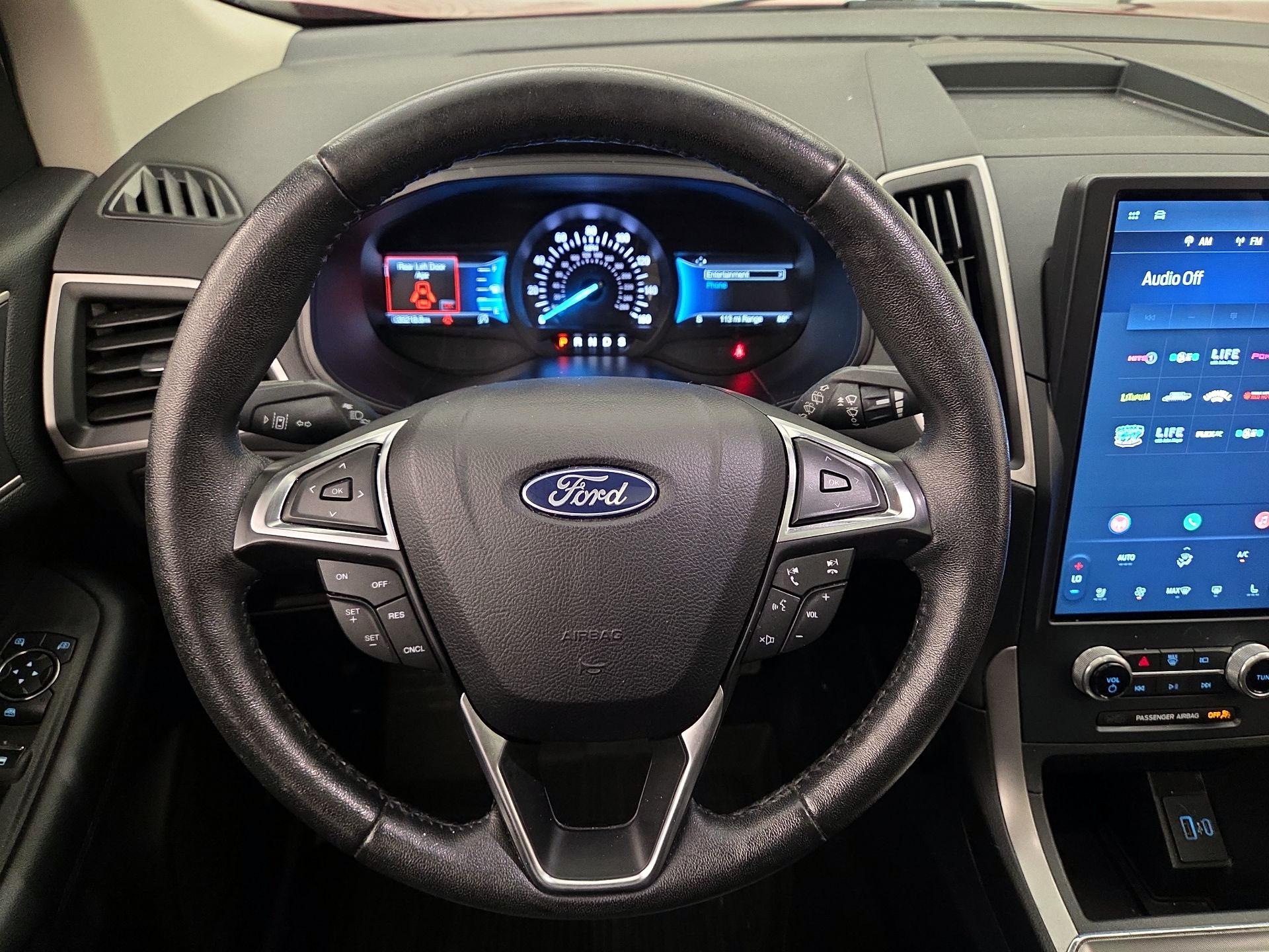 Thumbnail: 2022 Ford Edge - 10