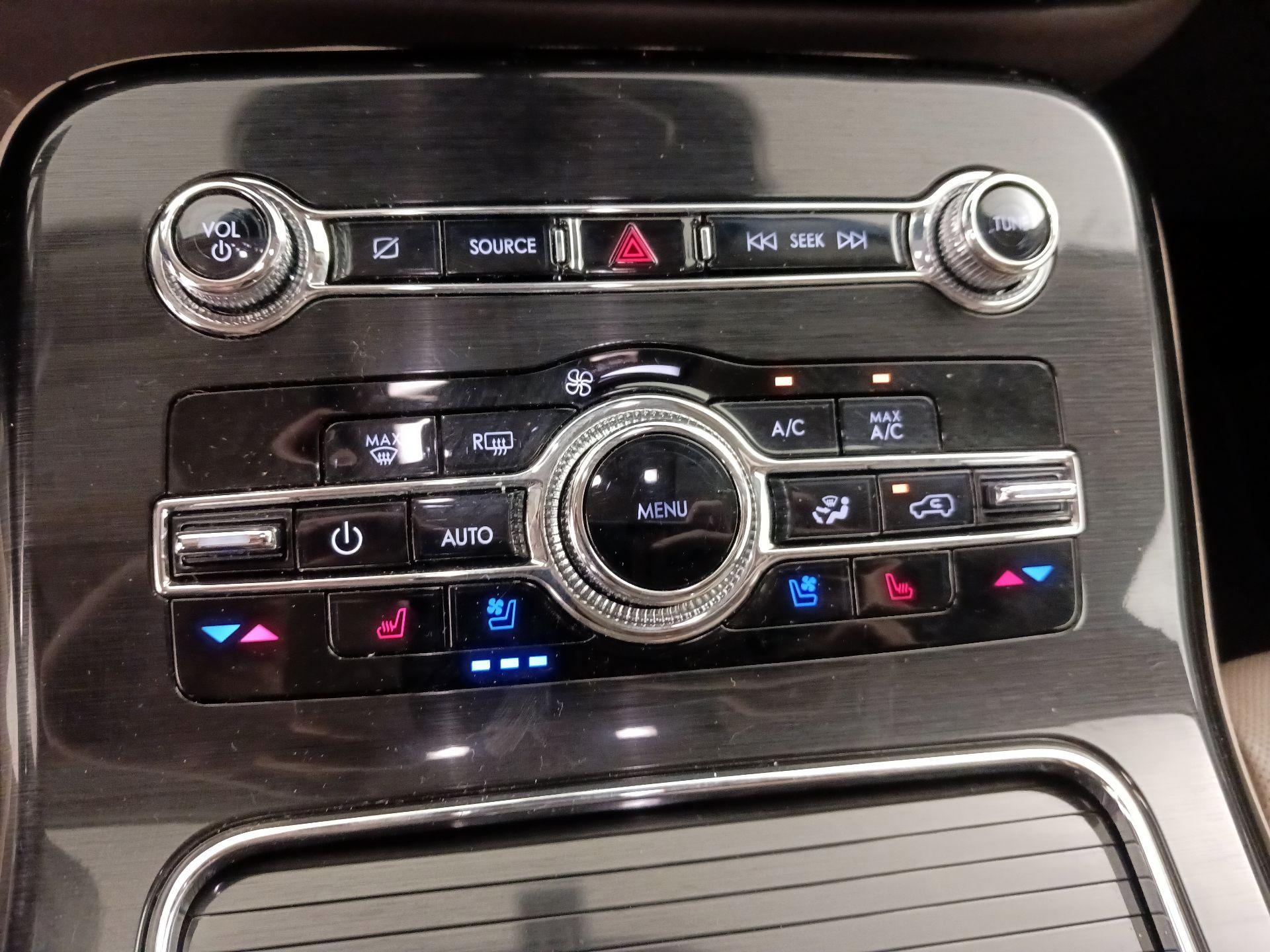 Thumbnail: 2023 Lincoln Nautilus - 17