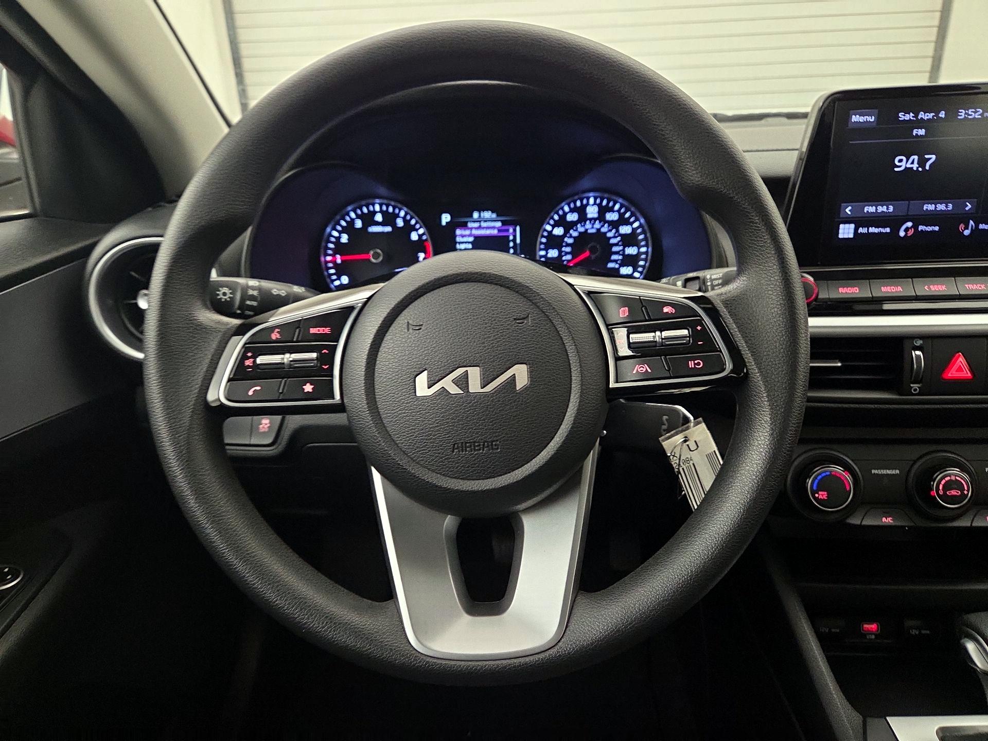 Thumbnail: 2023 Kia Forte - 10