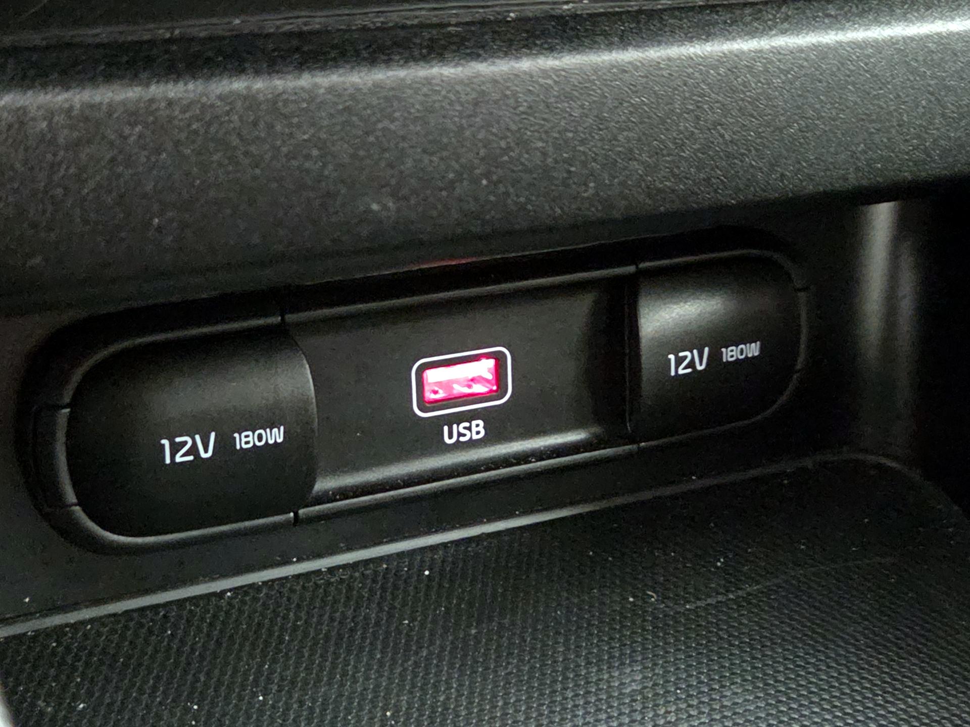 Thumbnail: 2023 Kia Forte - 18