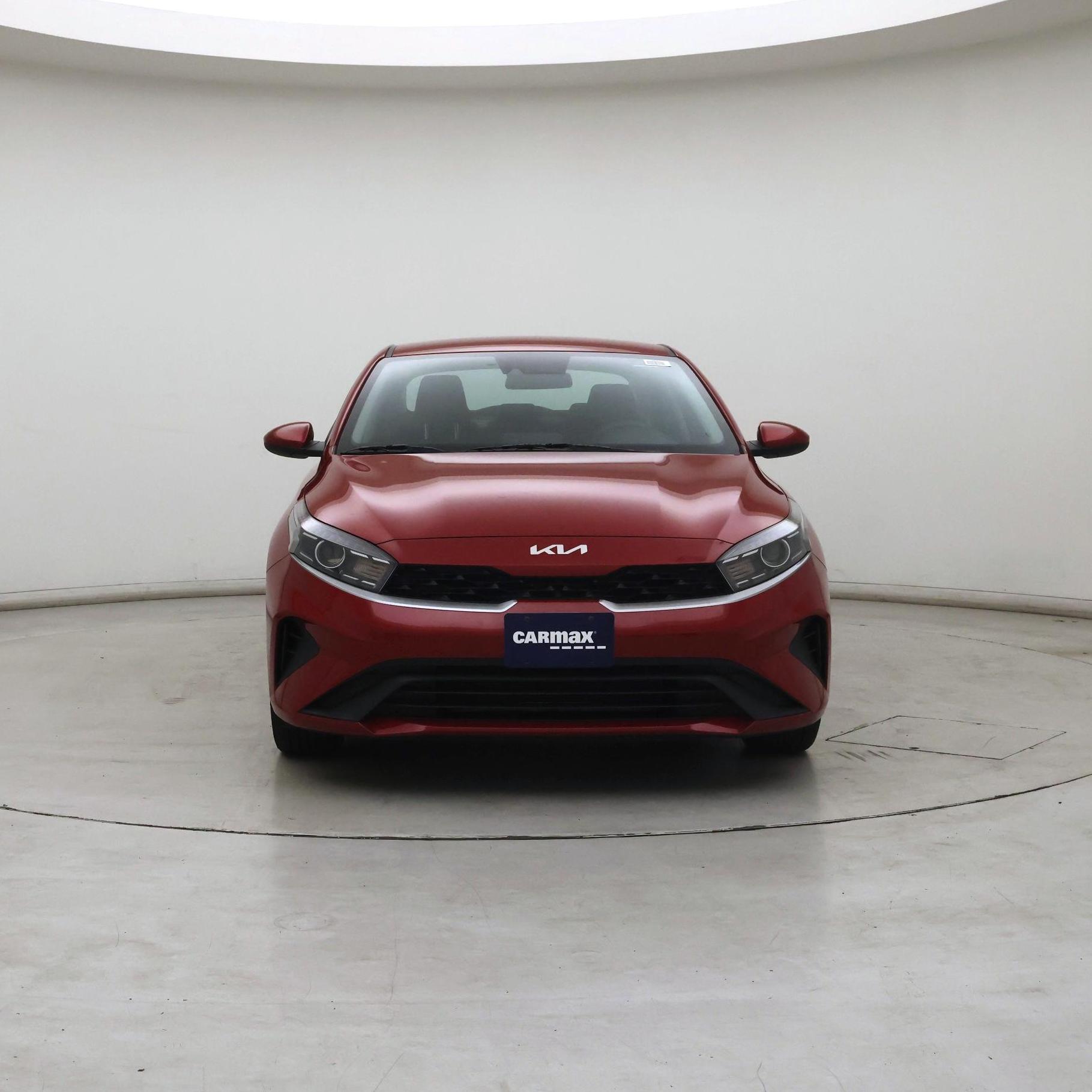 Thumbnail: 2023 Kia Forte - 5