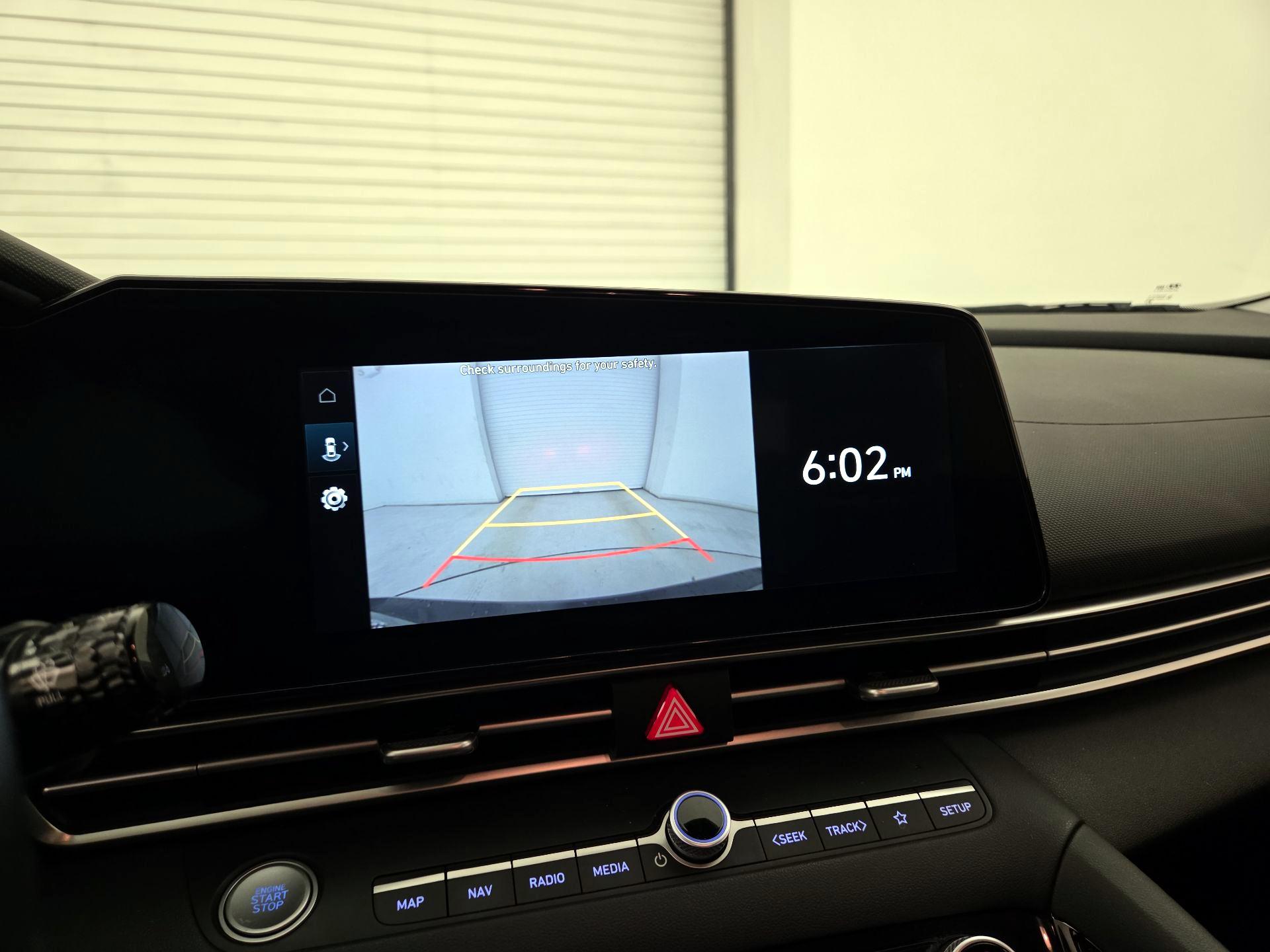 Thumbnail: 2023 Hyundai Elantra - 14