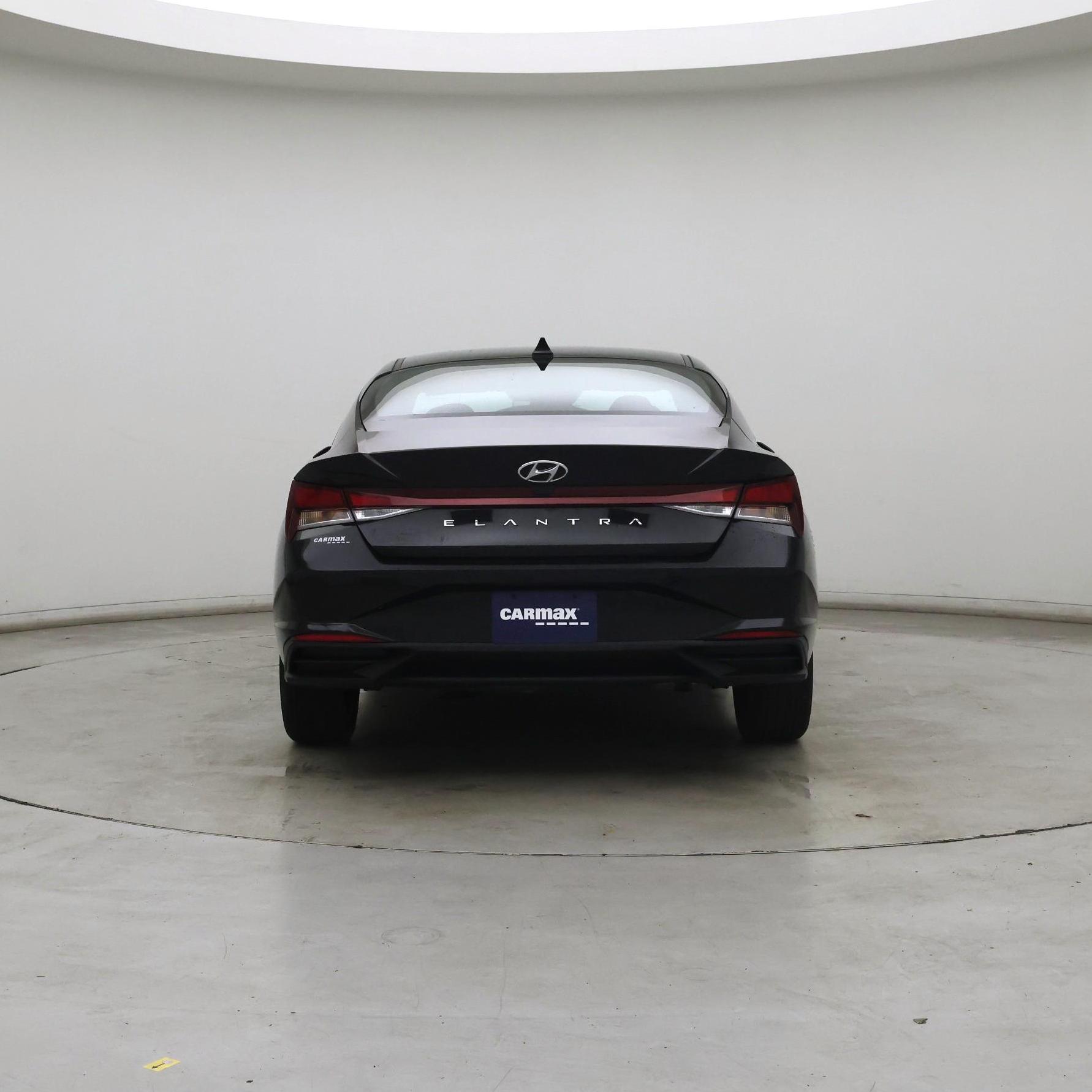 Thumbnail: 2023 Hyundai Elantra - 6