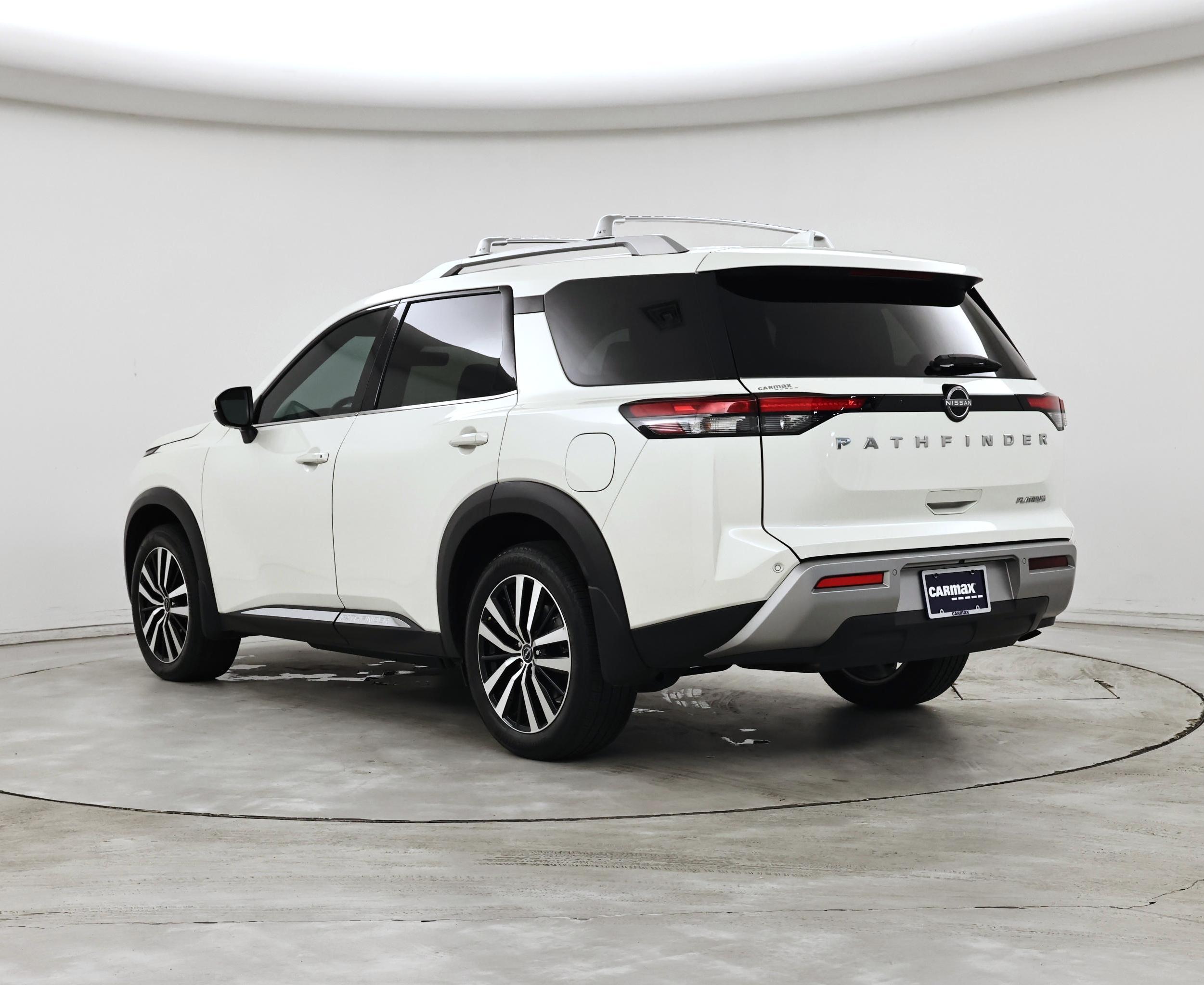 Thumbnail: 2024 Nissan Pathfinder - 2