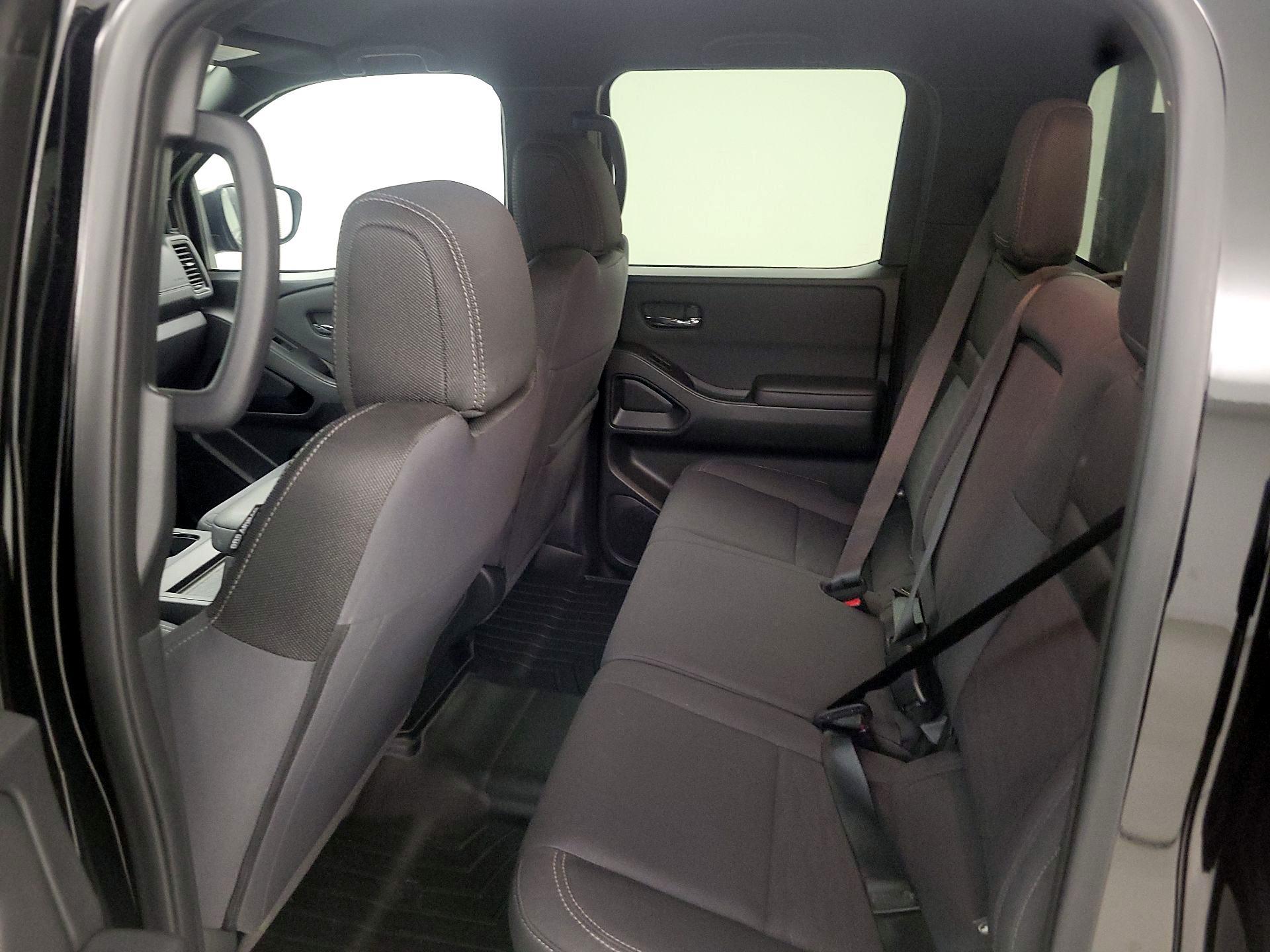 Thumbnail: 2023 Nissan Frontier - 19