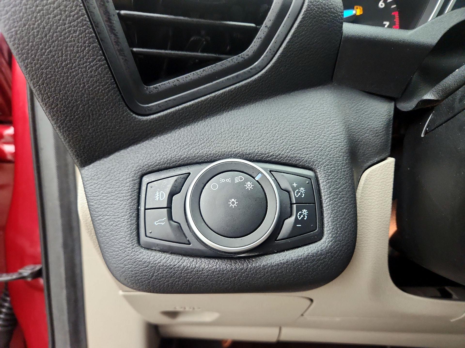 Thumbnail: 2019 Ford Escape - 13